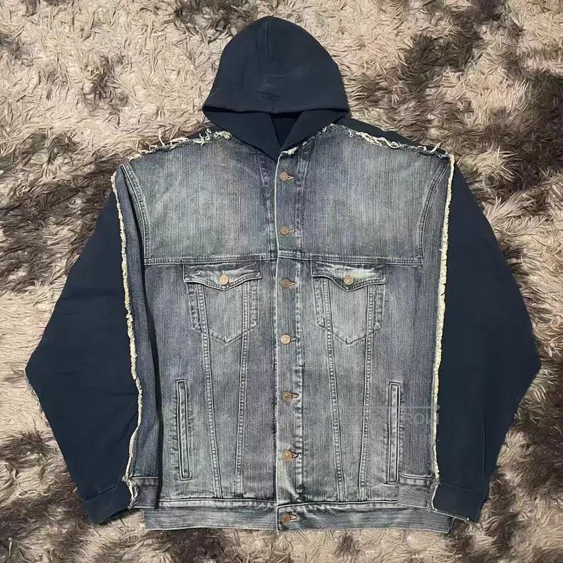 Balenciaga Balenciaga Distressed Patchwork Hoodie Denim Jacket Faux T Size US S / EU 44-46 / 1 - 1 Thumbnail