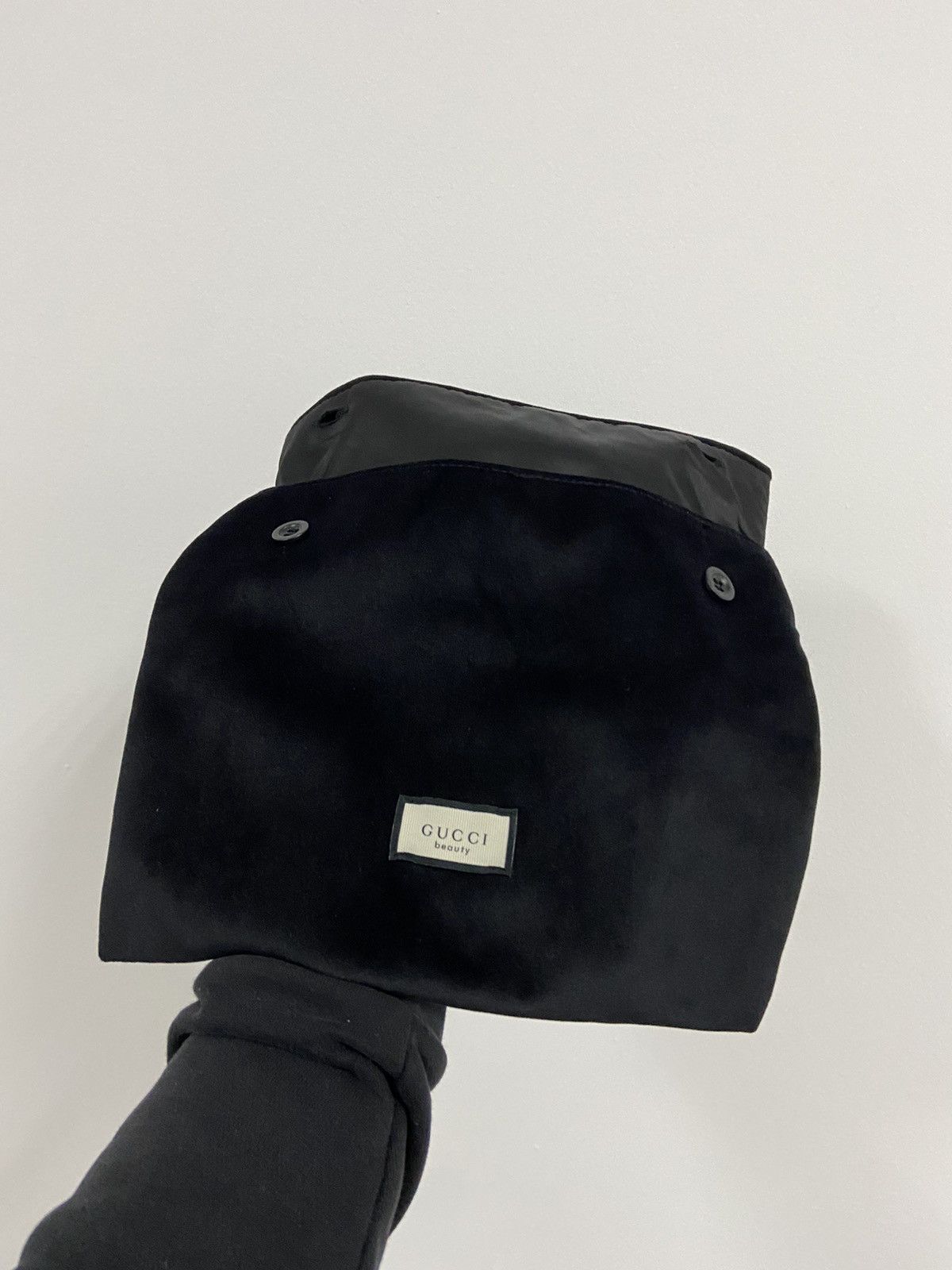Gucci × Vintage Gucci Small Pouch Cosmetic Velour Bag Small Logo 👝 Size ONE SIZE - 6 Thumbnail