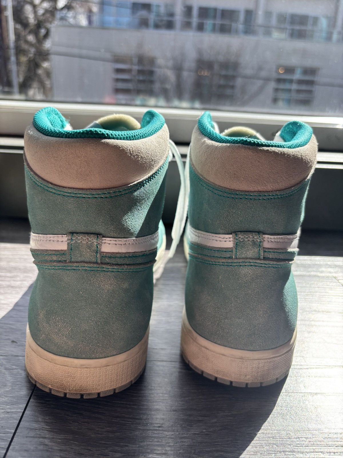 Nike Jordan 1 High Turbo Green Size US 11.5 / EU 44-45 - 5 Thumbnail