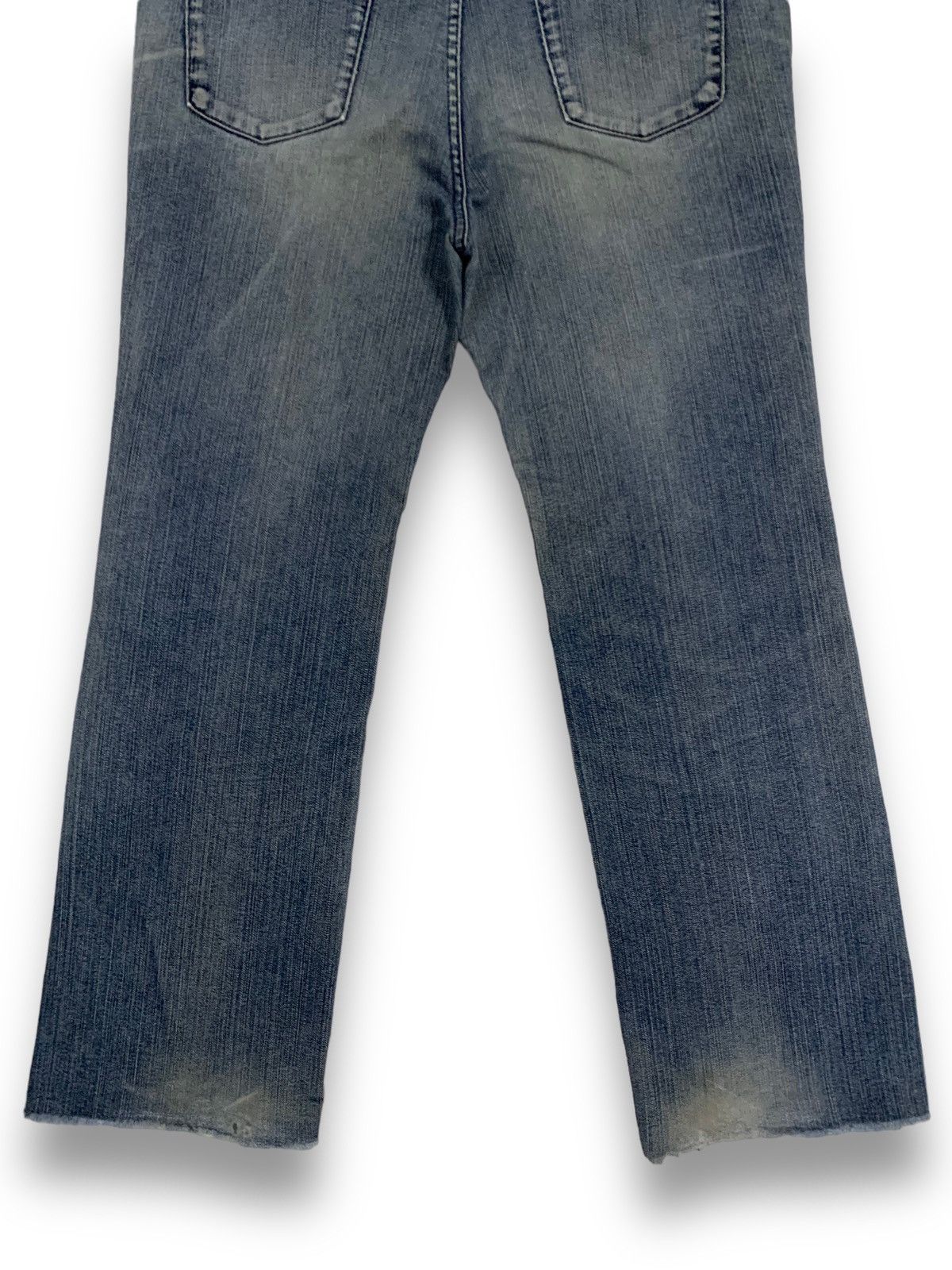 Japanese Brand Vintage Y2K Japanese Brand Frayed Leg Baggy Distressed Jeans Size US 34 / EU 50 - 13 Thumbnail