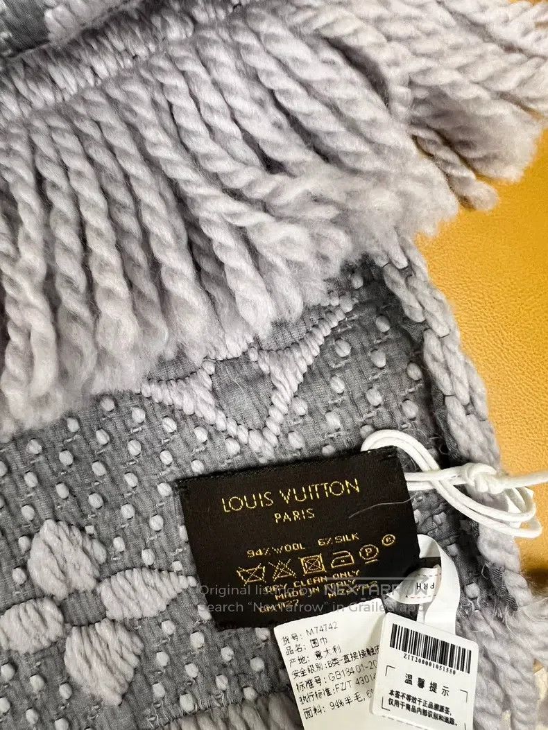 Louis Vuitton Louis Vuitton Grey wool scarf Size ONE SIZE - 2 Thumbnail