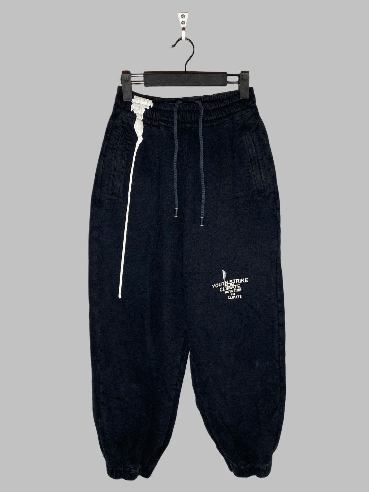 Other 🔥 TTSWTRS CLIMATE STRIKE YOUTH SWEATPANTS EARTH CORE FIT Size US 30 / EU 46 - 1 Thumbnail