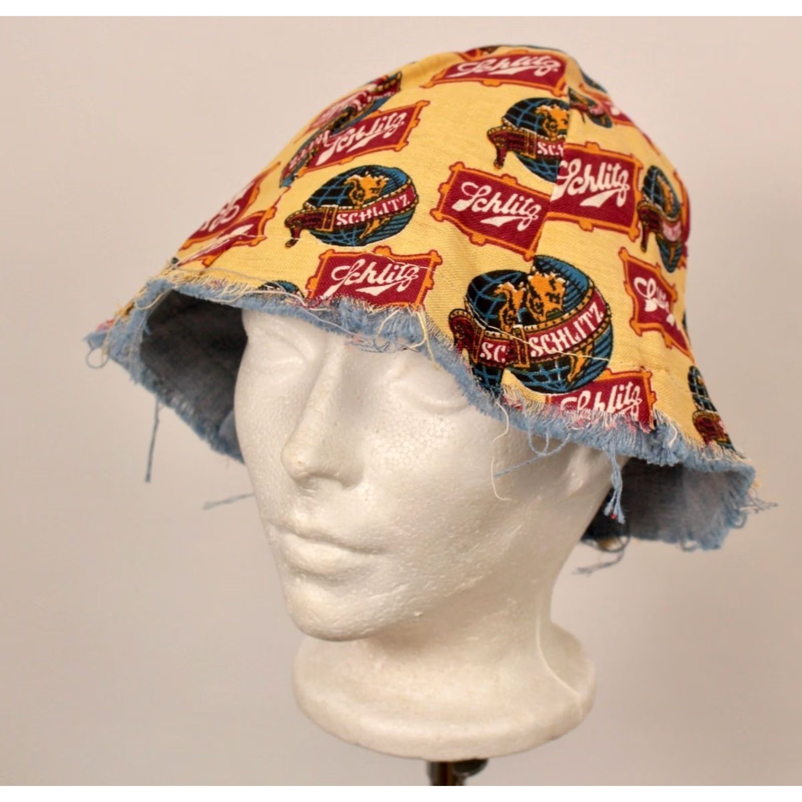 Vintage VINTAGE 60s Schlitz Bucket Hat Advertisement Beer Yellow Mens Size ONE SIZE - 2 Thumbnail
