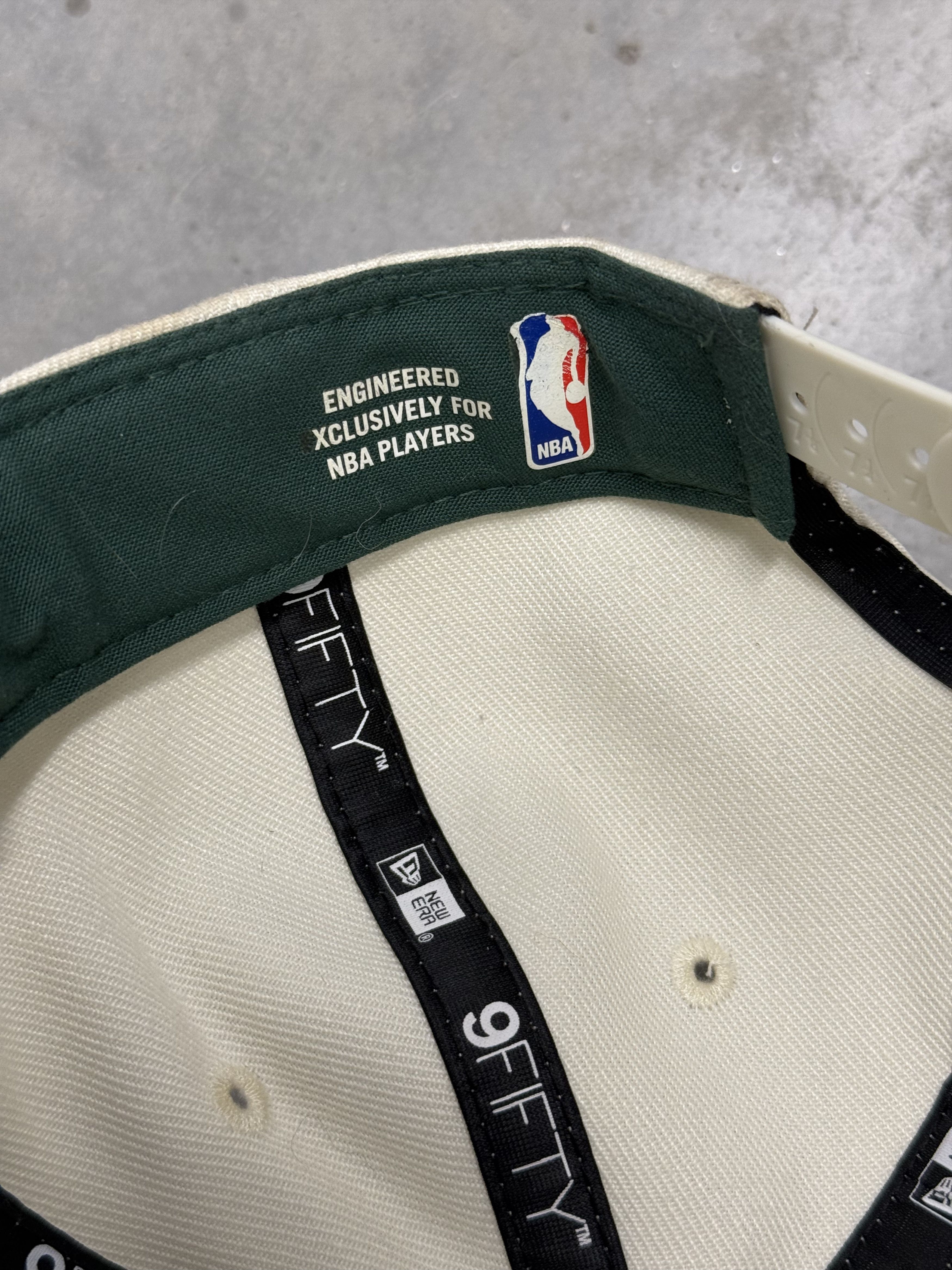 New Era Milwaukee Bucks Cream City OG Snapback w/ Wisconsin Logo Size ONE SIZE - 8 Thumbnail
