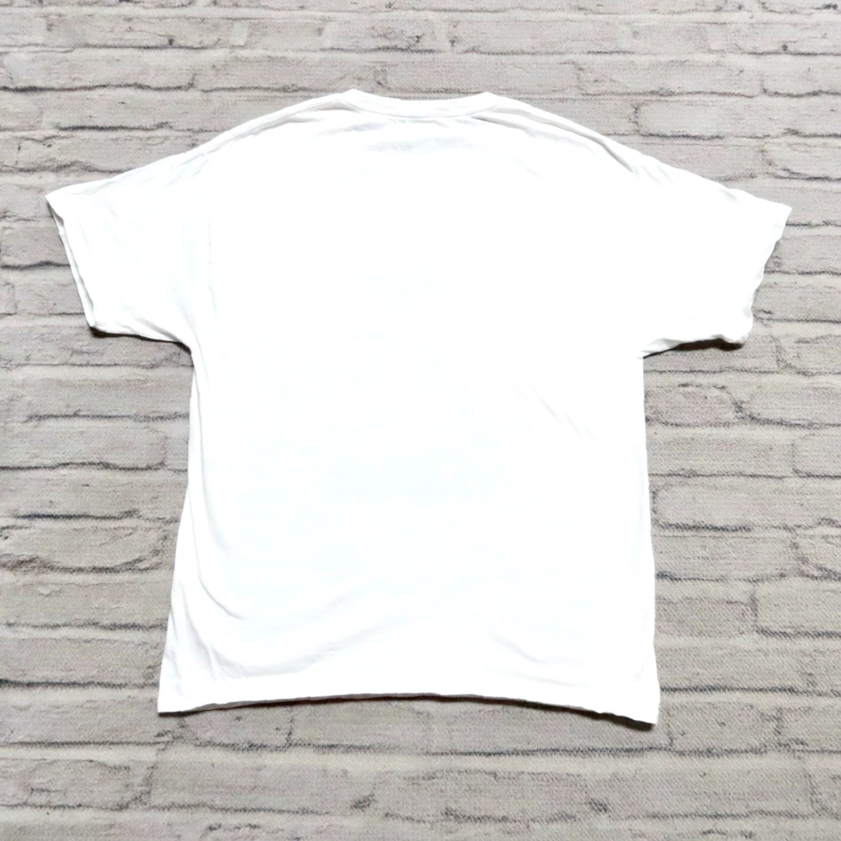 Hanes Hanes White T-Shirt Happy 25th Birthday Airbrush Transfer Shirt Mens Size L Size US L / EU 52-54 / 3 - 8 Thumbnail