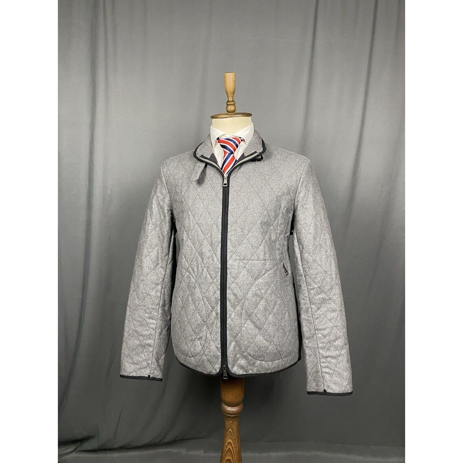 Burberry Burberry Nova Check Lining Men's Gray Quilted Jacket Size L Size US L / EU 52-54 / 3 - 3 Thumbnail