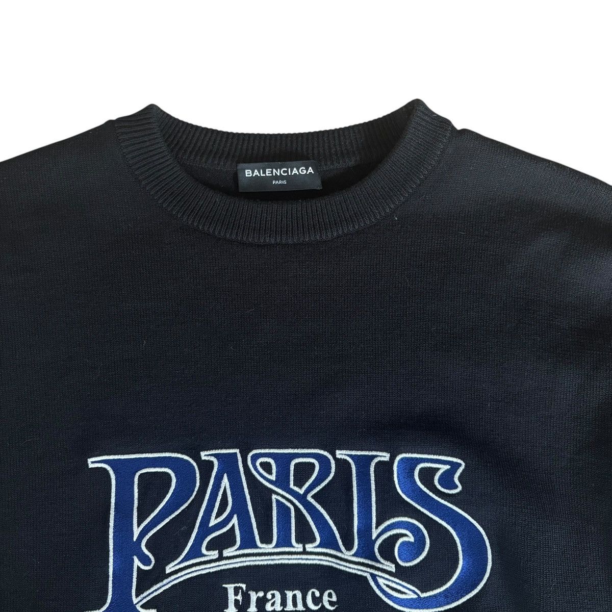 Balenciaga 2017 Balenciaga Paris France 1987 Hemmed Sweater Size US M / EU 48-50 / 2 - 3 Thumbnail