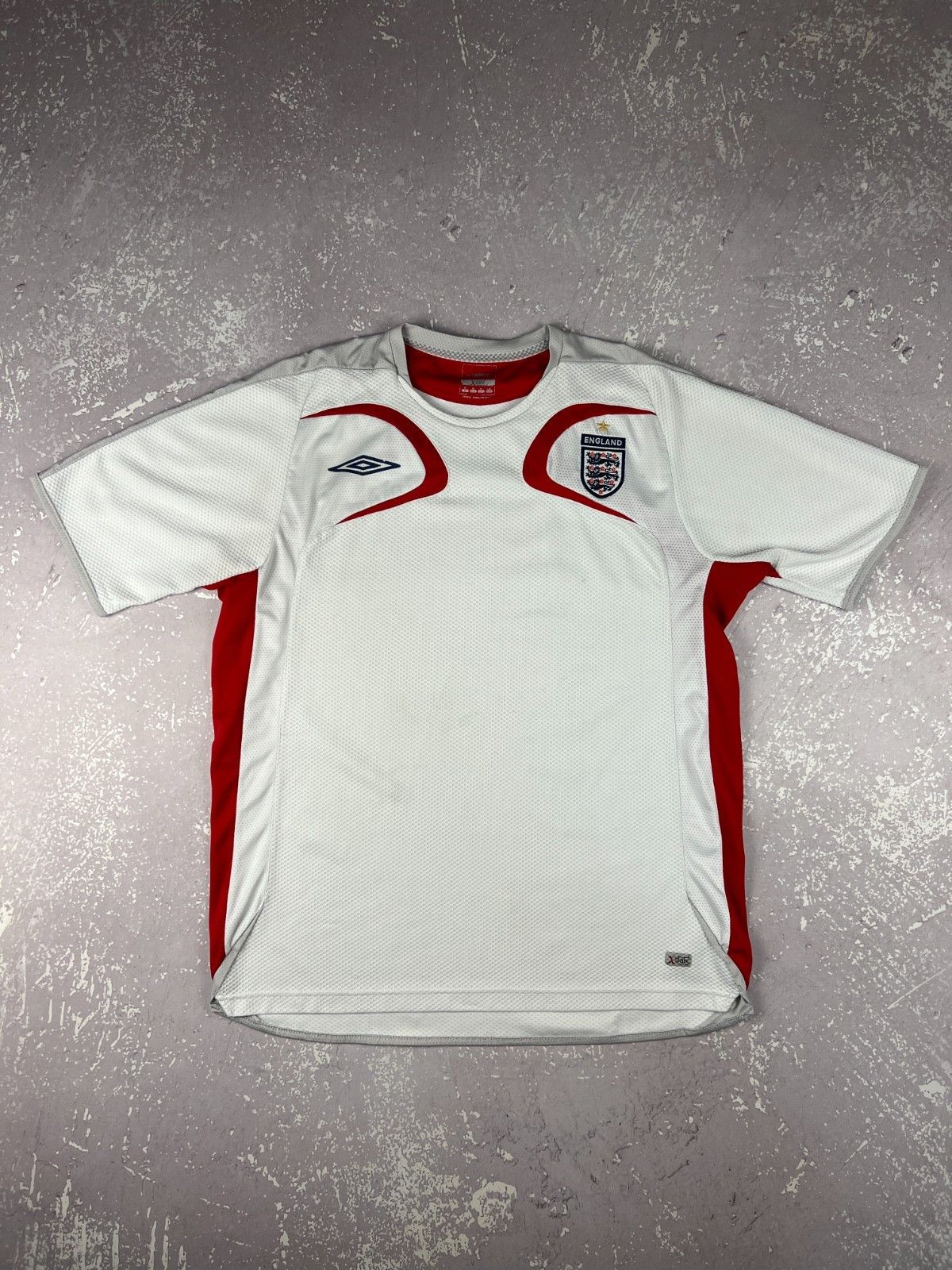 Umbro 2006 2007 Umbro England Team Training Soccer Football Jersey Size US XL / EU 56 / 4 - 1 Thumbnail