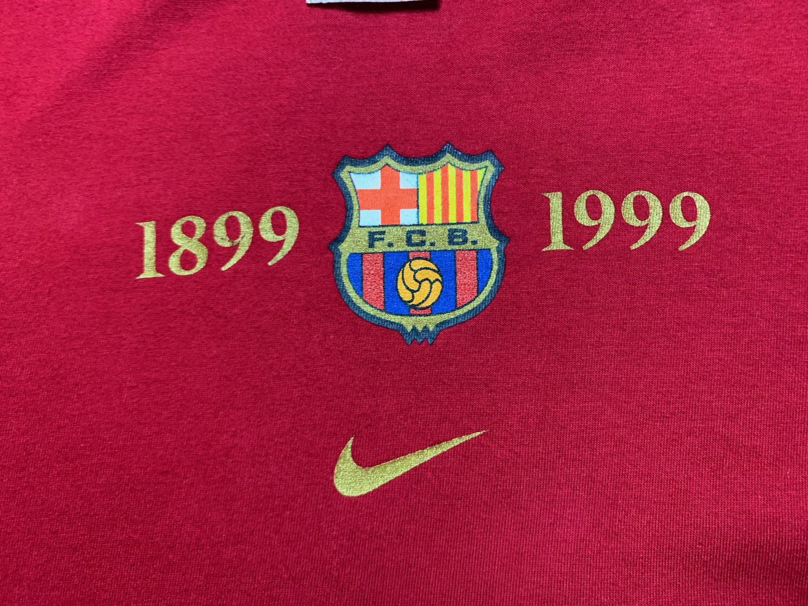 Vintage Nike Barcelona vintage 1998/1999 T-shirt Size L Size US L / EU 52-54 / 3 - 3 Thumbnail