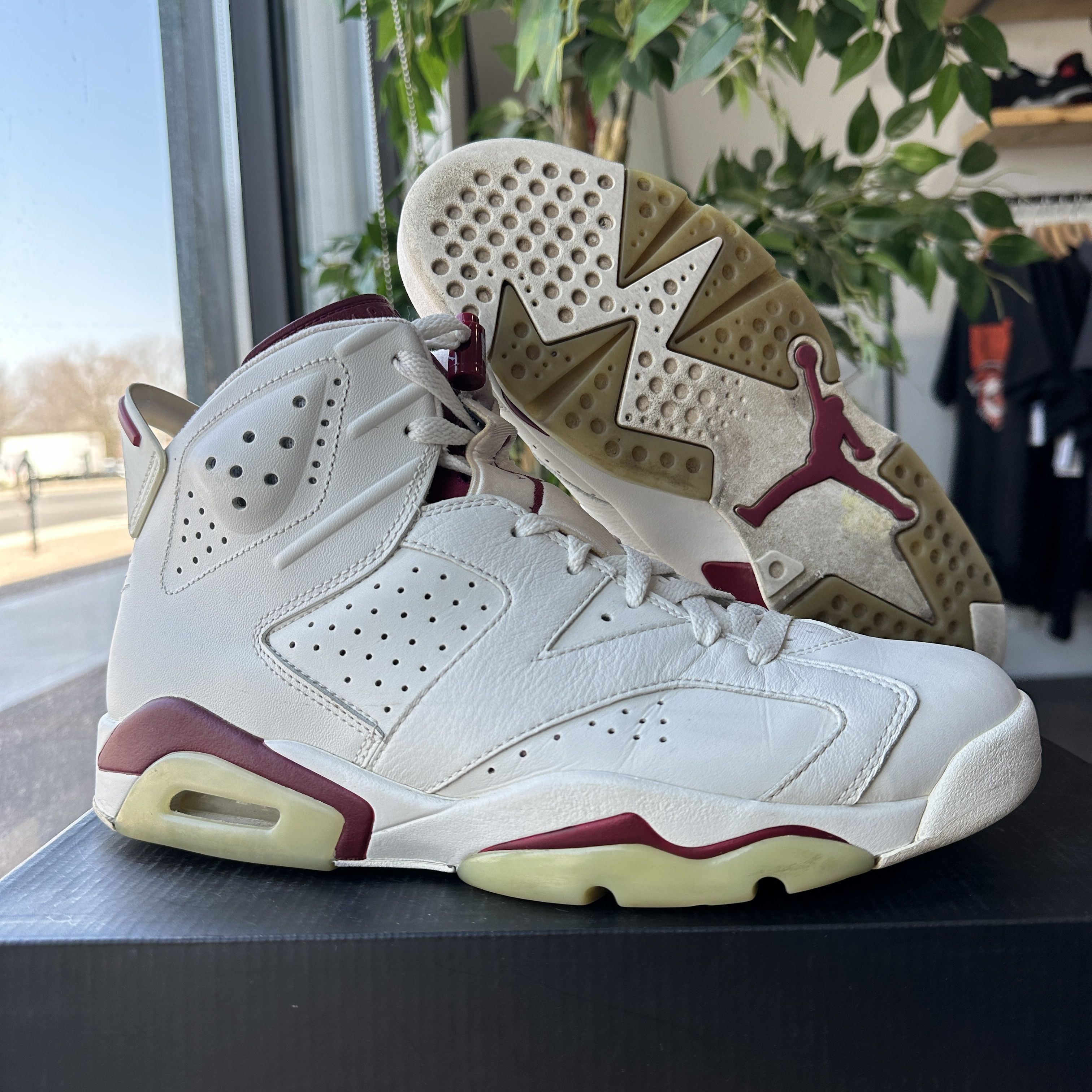 Jordan Brand Air Jordan 6 Size US 9.5 / EU 42-43 - 1 Thumbnail