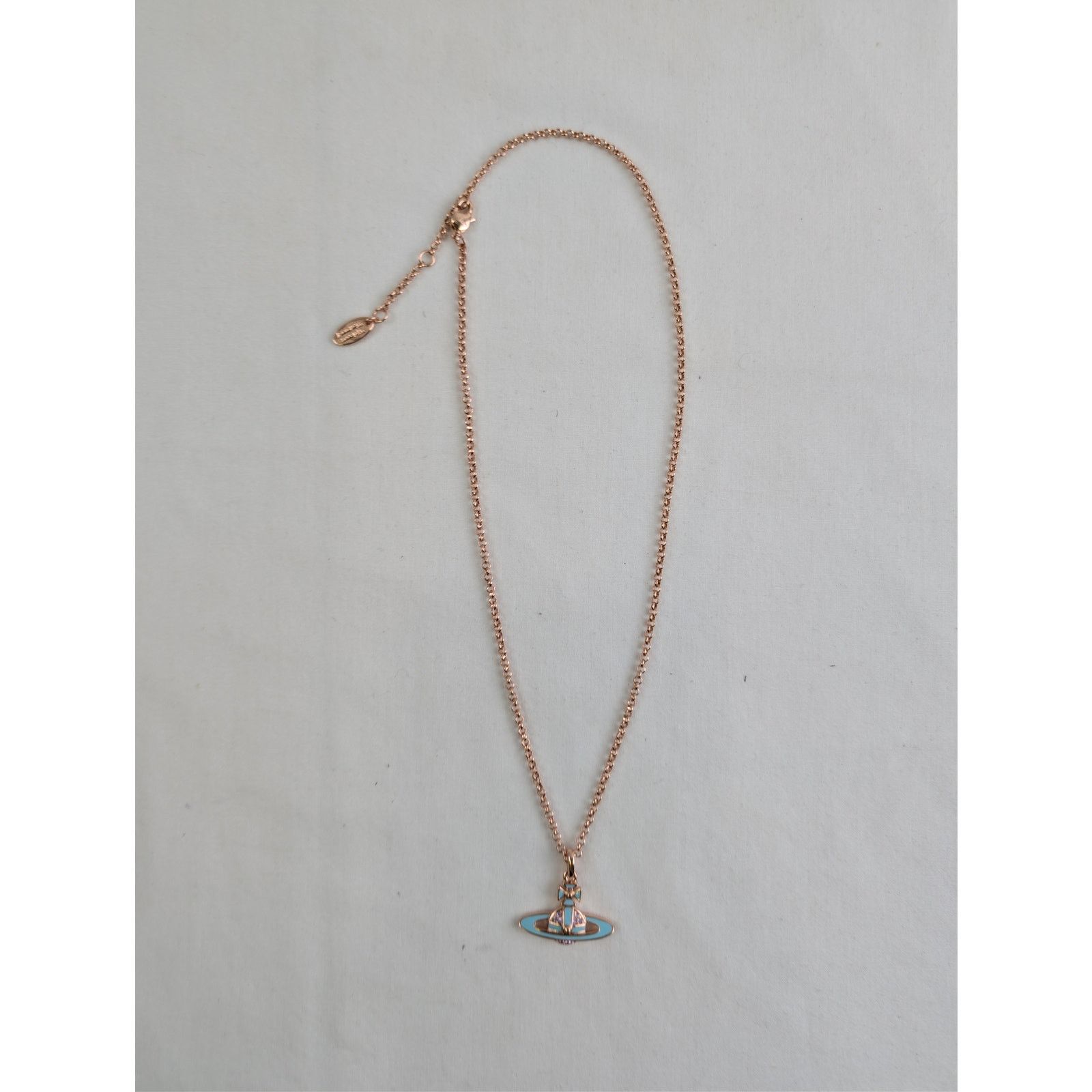 Vivienne Westwood o1rshd1 unisex Neil Mini Bas Relief Pendant Necklace Brass Size ONE SIZE - 1 Thumbnail