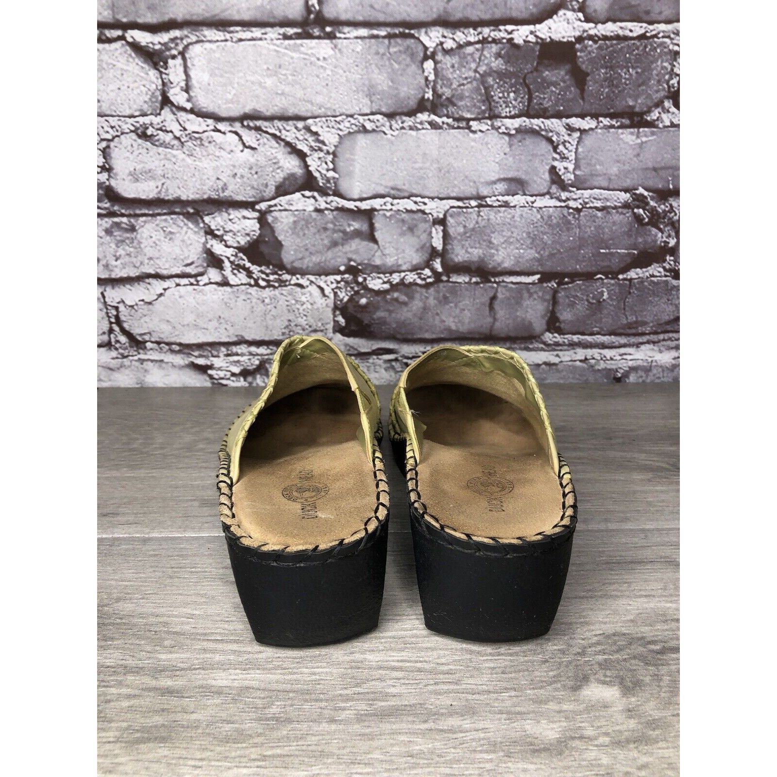 Duck Head Duckhead Yellow Leather Slip On Comfort Wedge Clogs Shoes Wo Size US 7 / IT 37 - 5 Thumbnail