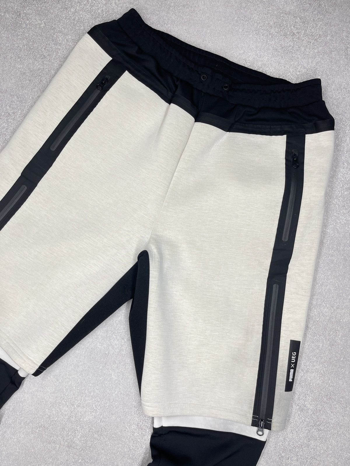 Puma Mens Puma x UEG Sweatshorts 2 in 1 and Leggings Mars Size L Size US 34 / EU 50 - 3 Thumbnail