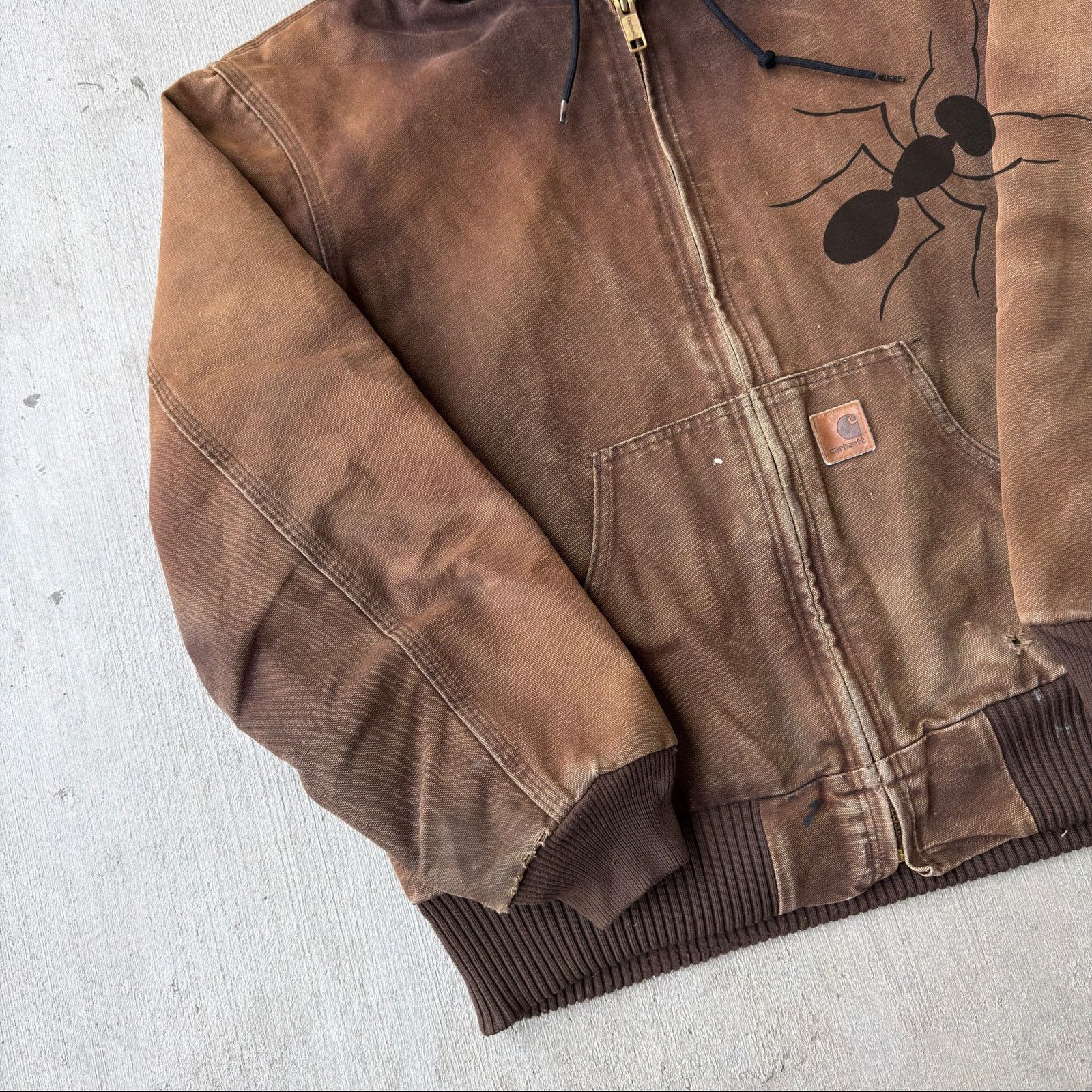 Carhartt × Vintage Carhartt J130 DKB faded brown hooded work wear jacket Size US M / EU 48-50 / 2 - 3 Thumbnail