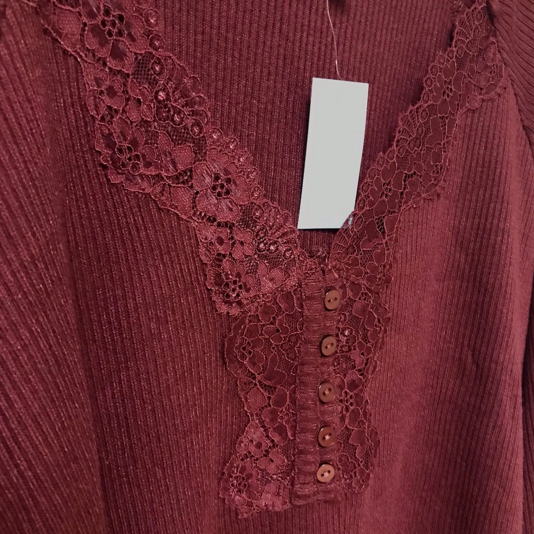 Vintage Maurices Women Burdund Burgundy Red Heartland Lace Trim Henley Long Sleeve Top Blouse XL Shirt Womens Size XL / US 12-14 / IT 48-50 - 4 Thumbnail