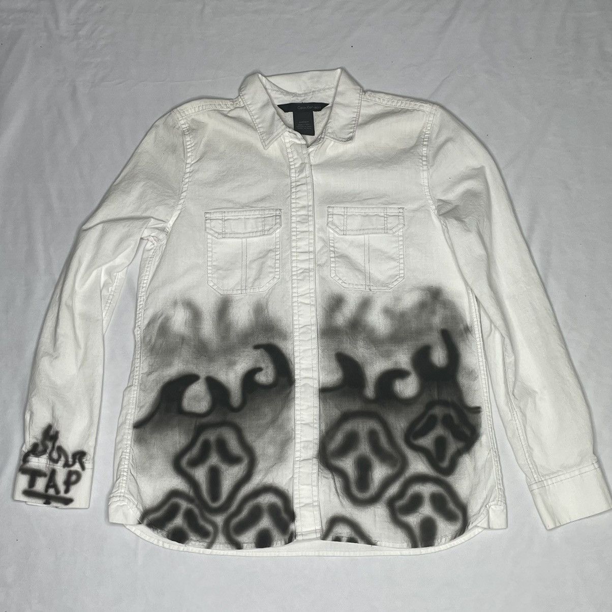 Calvin Klein Airbrush woman’s button long sleeve Size XS / US 0-2 / IT 36-38 - 1 Thumbnail
