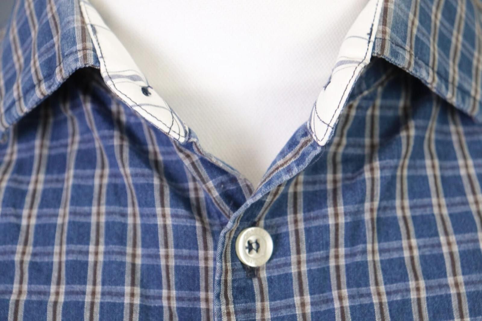 Armani Collezioni Armani Jeans Slim Fit Blue Check Button Down Shirt Size M Size US M / EU 48-50 / 2 - 4 Thumbnail