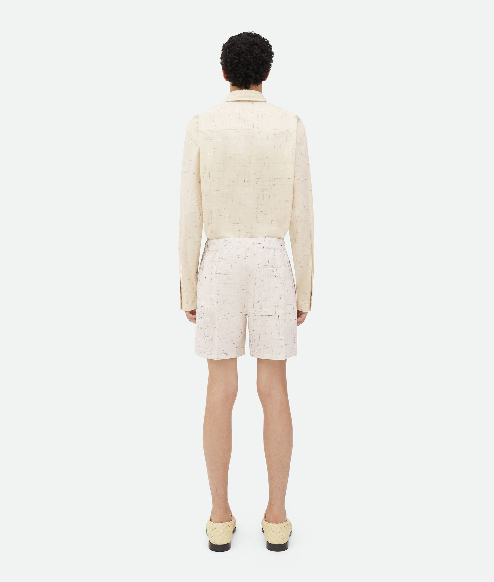 Bottega Veneta o1bcso1str0725 Textured Criss-Cross Viscose Silk Shorts Dove Size US 30 / EU 46 - 3 Thumbnail