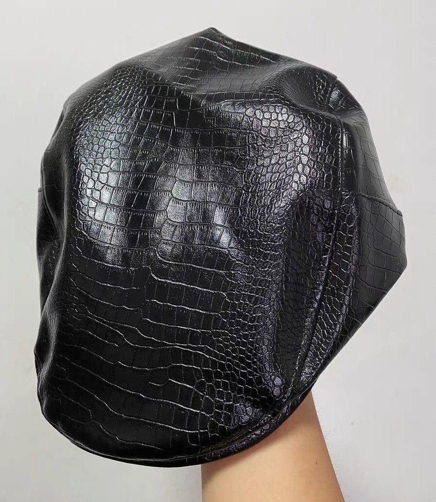 Japanese Brand Retro punk crocodile faux leather flat cap hat Size ONE SIZE - 8 Thumbnail