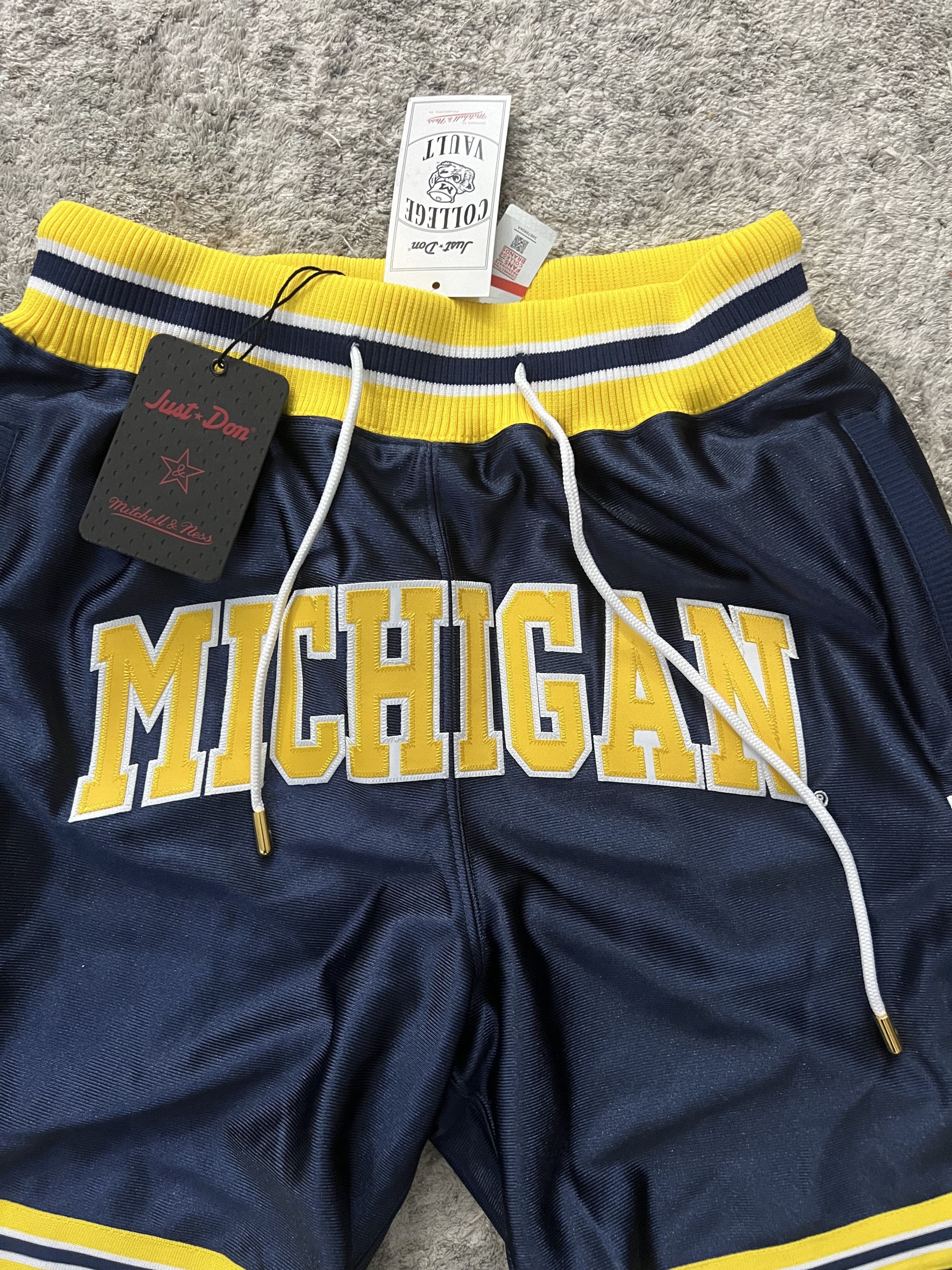 Just Don × Mitchell & Ness Michigan Wolverines 1991 NCAA Shorts Just Don New w/ Tags Size US 30 / EU 46 - 3 Thumbnail