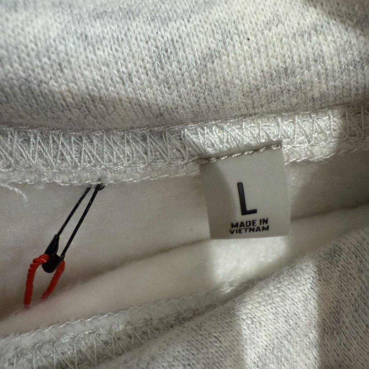 Fear of God Fear Of God Essentials Hoodie Light Oatmeal Size US L / EU 52-54 / 3 - 4 Thumbnail