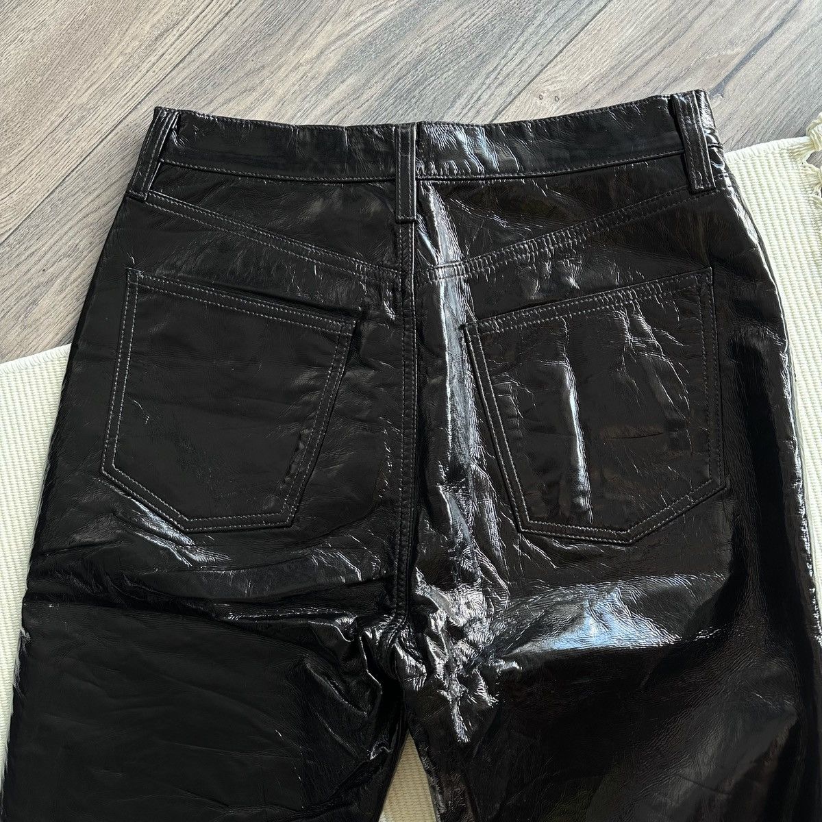 Agolde AGOLDE ‘90s Pinch Black Patent Recycled Leather Pants Size 28" / US 6 / IT 42 - 8 Thumbnail