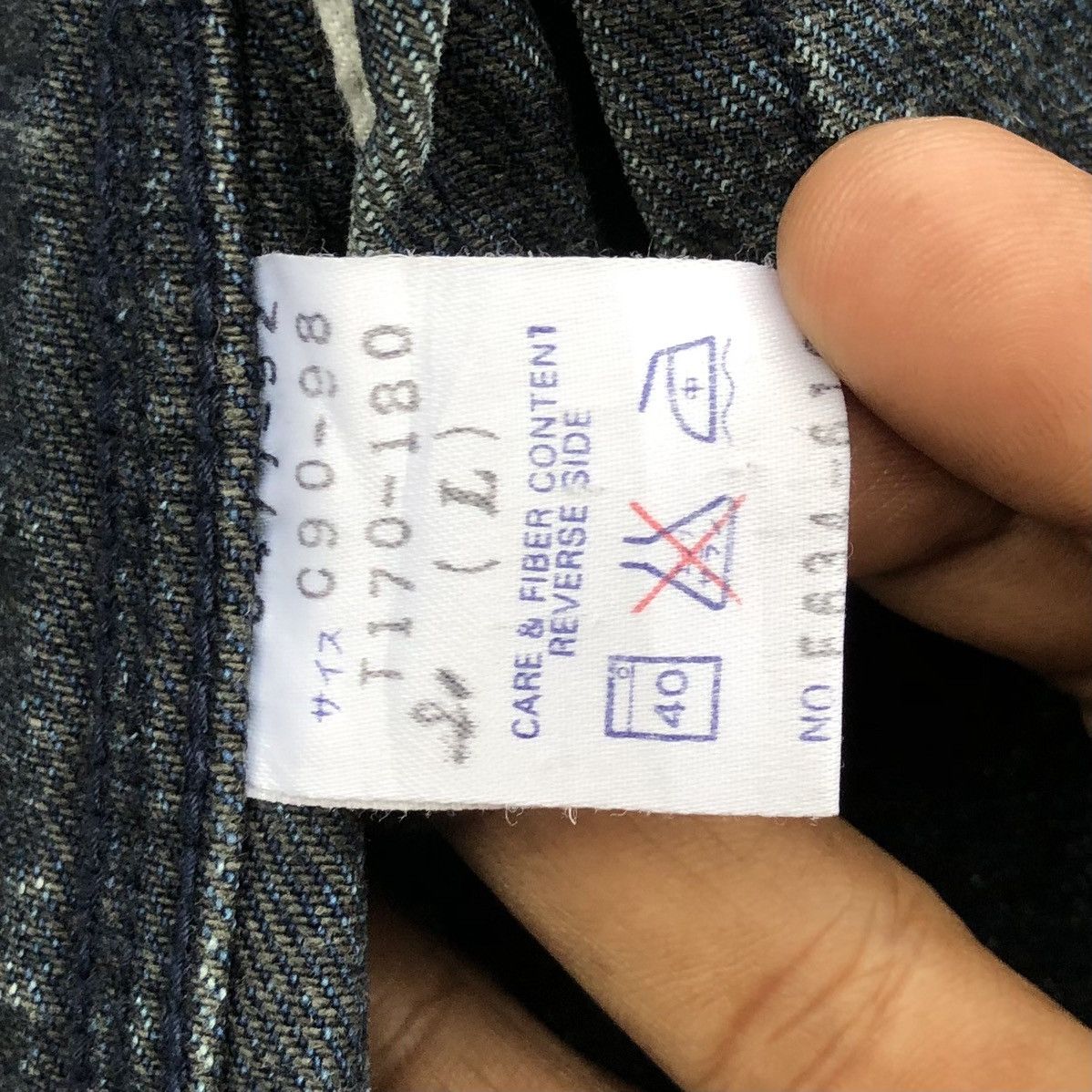 Edwin Vintage Edwin Distressed Denim Chore Work Jacket Size US L / EU 52-54 / 3 - 24 Thumbnail