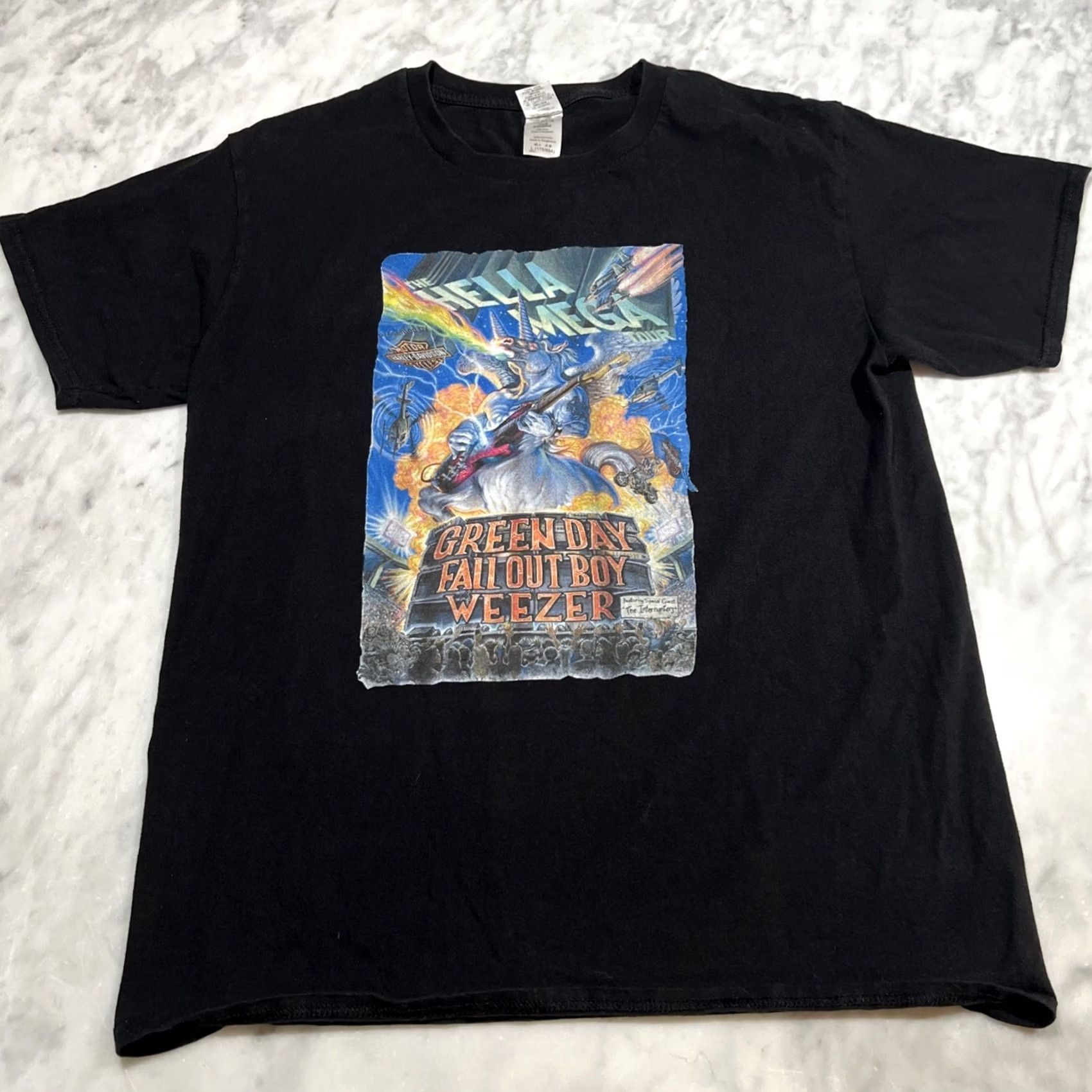 Gildan VINTAGE? No. (Please ignore) Size US L / EU 52-54 / 3 - 2 Thumbnail