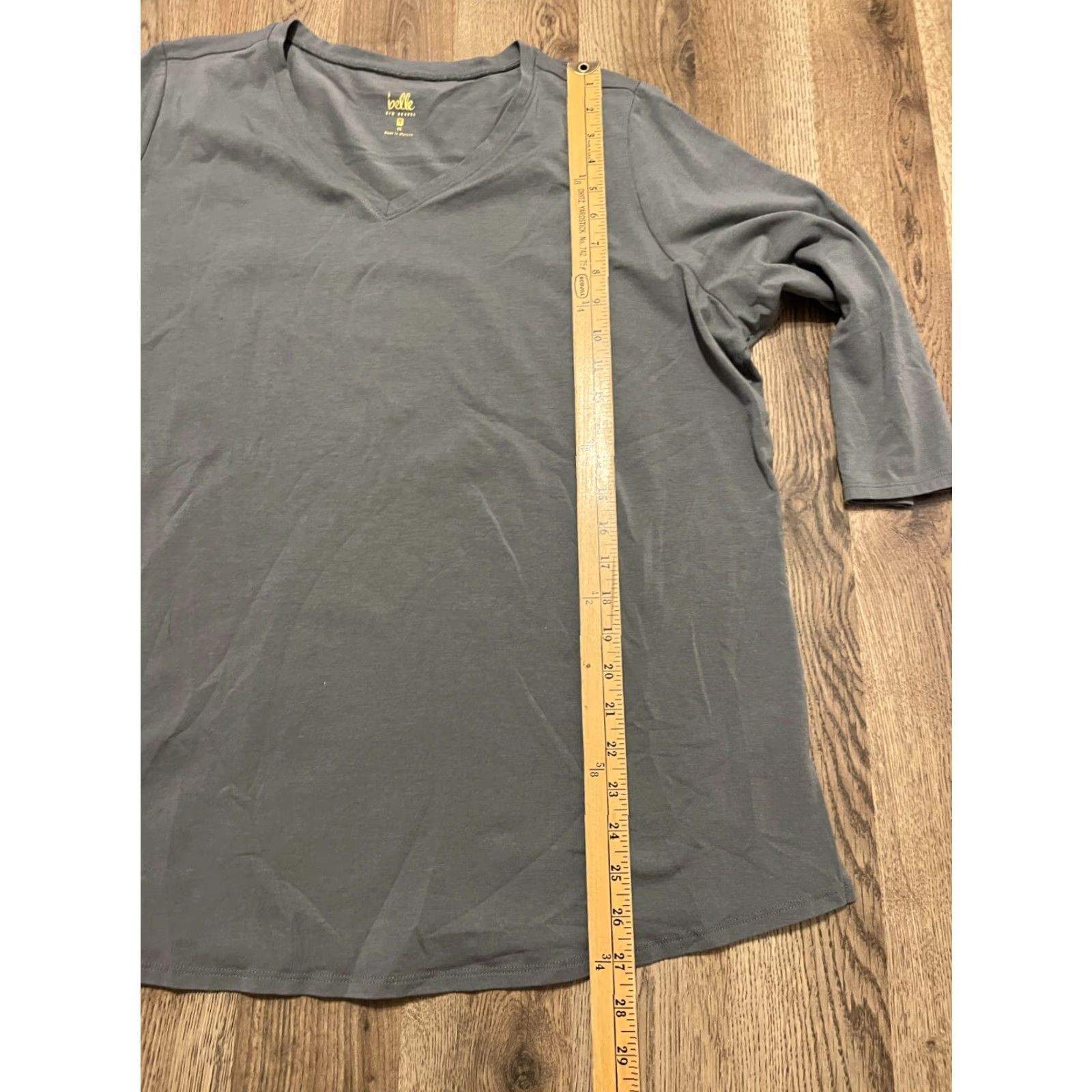 Vintage Belle Shirt Women 1X Green V-neck 3/4 Sleeve Bell Sleeve T-Shirt Plus Size Size XL / US 12-14 / IT 48-50 - 6 Thumbnail