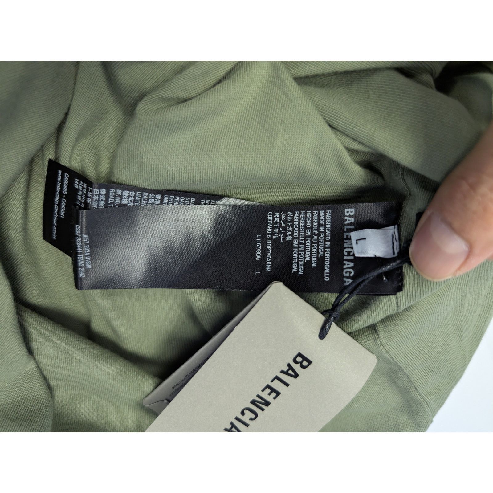 Balenciaga o1rshd1 Contrast Logo Embroidery T-Shirt in Green Size US L / EU 52-54 / 3 - 17 Thumbnail