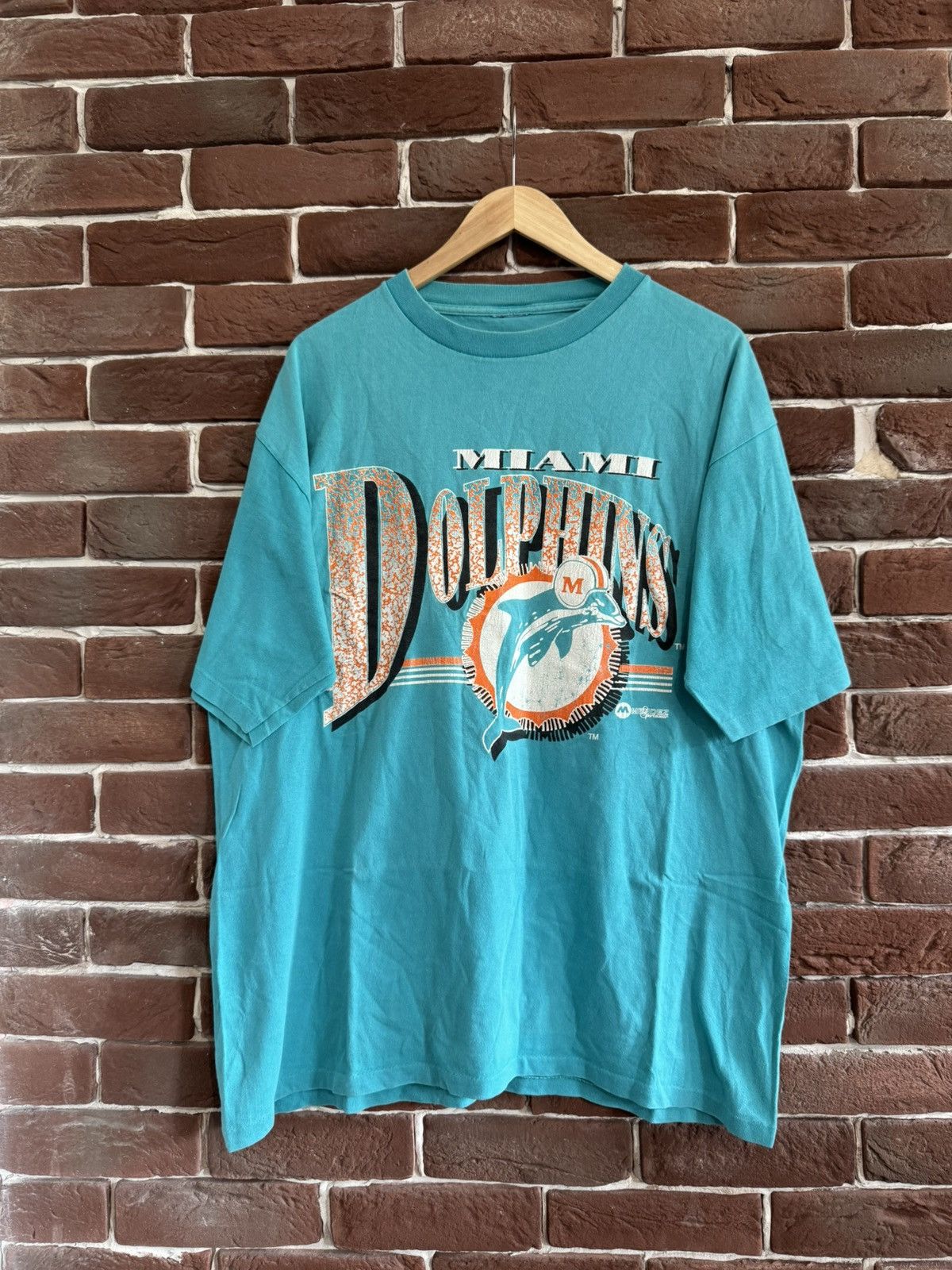 NFL Vintage 90s Miami Dolphins NFL Burst Single Stitch T-Shirt L Size US XL / EU 56 / 4 - 1 Thumbnail
