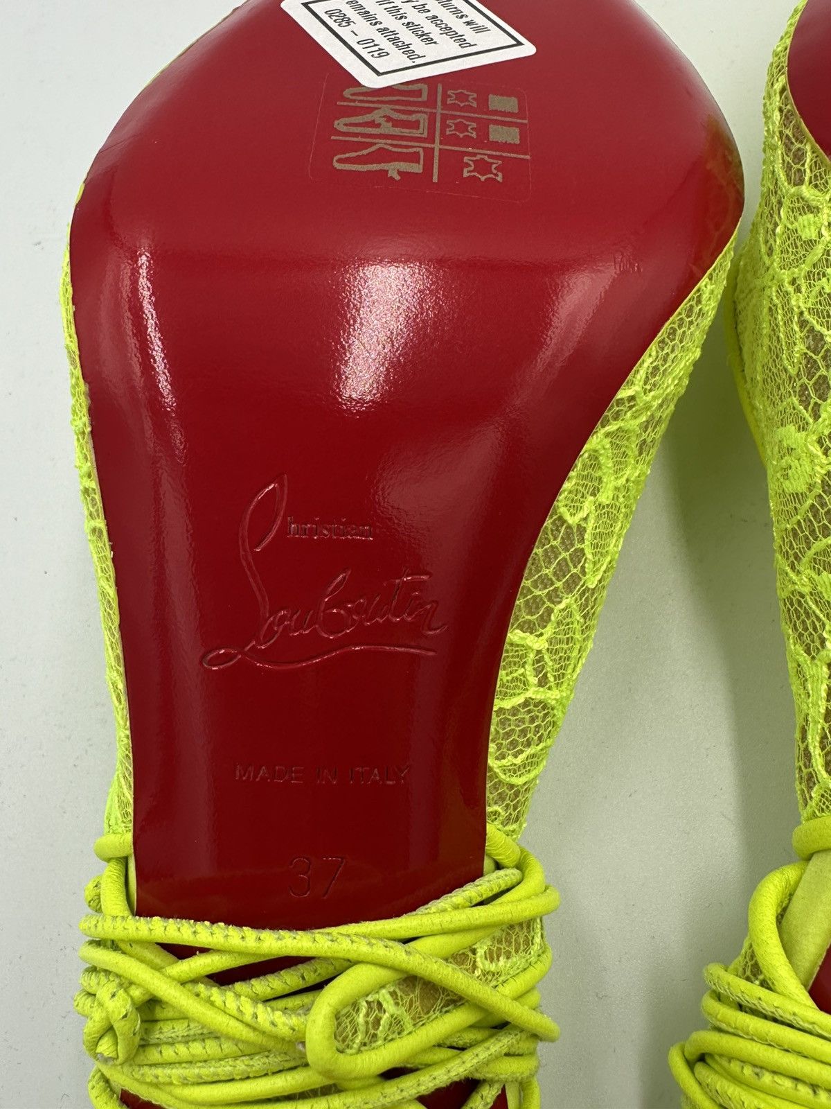Christian Louboutin Christian Louboutin Heels Size US 7 / IT 37 - 9 Thumbnail