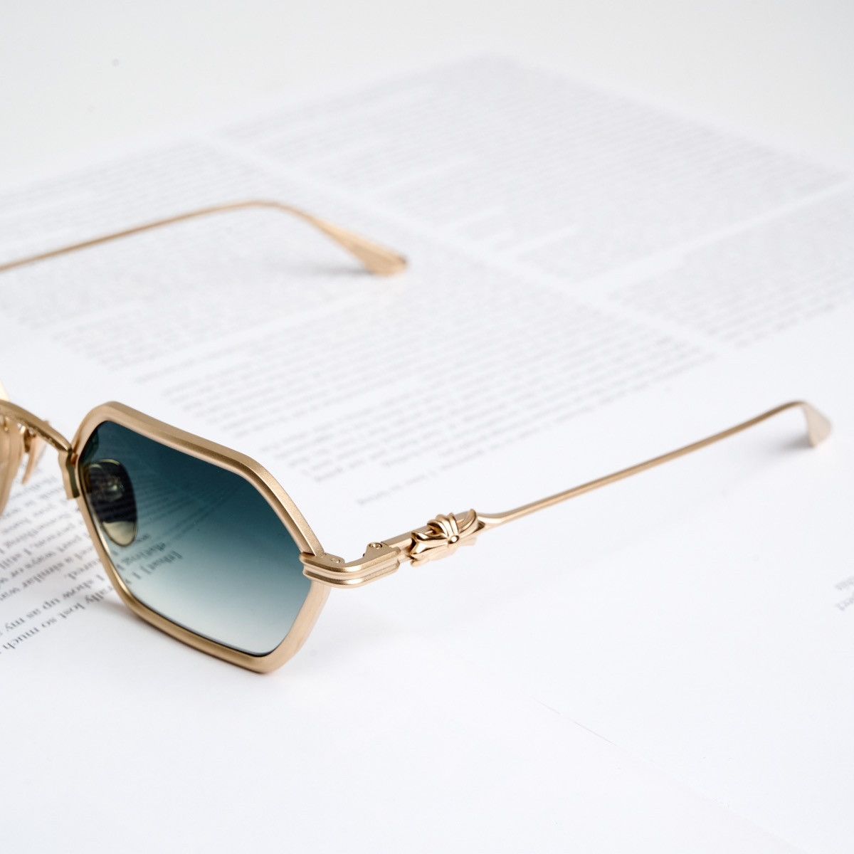 Chrome Hearts CHROME HEARTS DATASS MATTER GOLD PLATED SUNGLASSES Size ONE SIZE - 3 Thumbnail