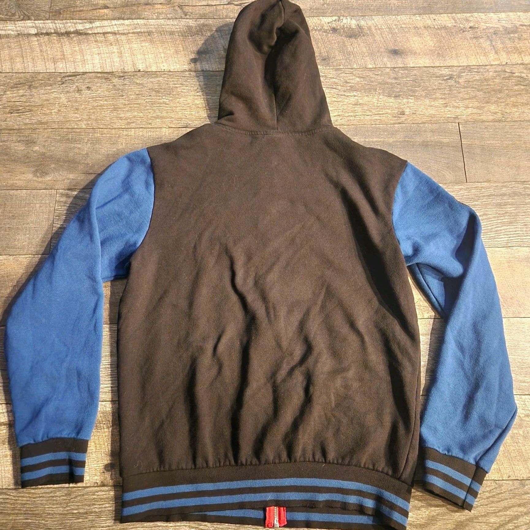 Vintage Jason Aldean Full Zip Up Hoodie Sz Medium Black Blue County Music Star USA Mens Hoodie Regular Modern Classic Music Theme Size US M / EU 48-50 / 2 - 7 Thumbnail