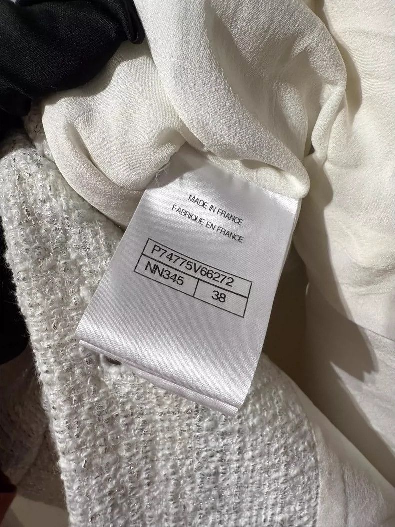 Chanel Chanel 23S white and silver twill soft tweed long coat Size XS / US 0-2 / IT 36-38 - 6 Thumbnail