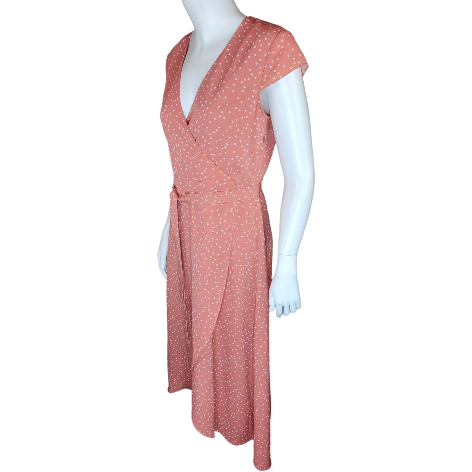 Madison Madison Womens Medium Peach Polka Dot Wrap Dress W/ Belt Size M / US 6-8 / IT 42-44 - 4 Thumbnail