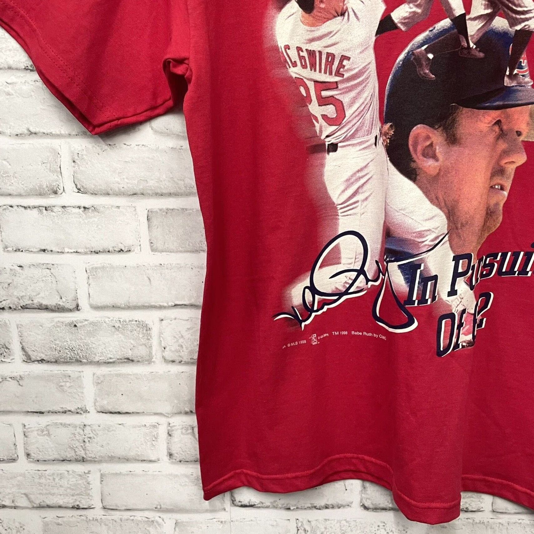 Nique VINTAGE Mark McGuire Chase For 62 Baseball T-Shirt Mens Large Red USA 90s Size US L / EU 52-54 / 3 - 3 Thumbnail