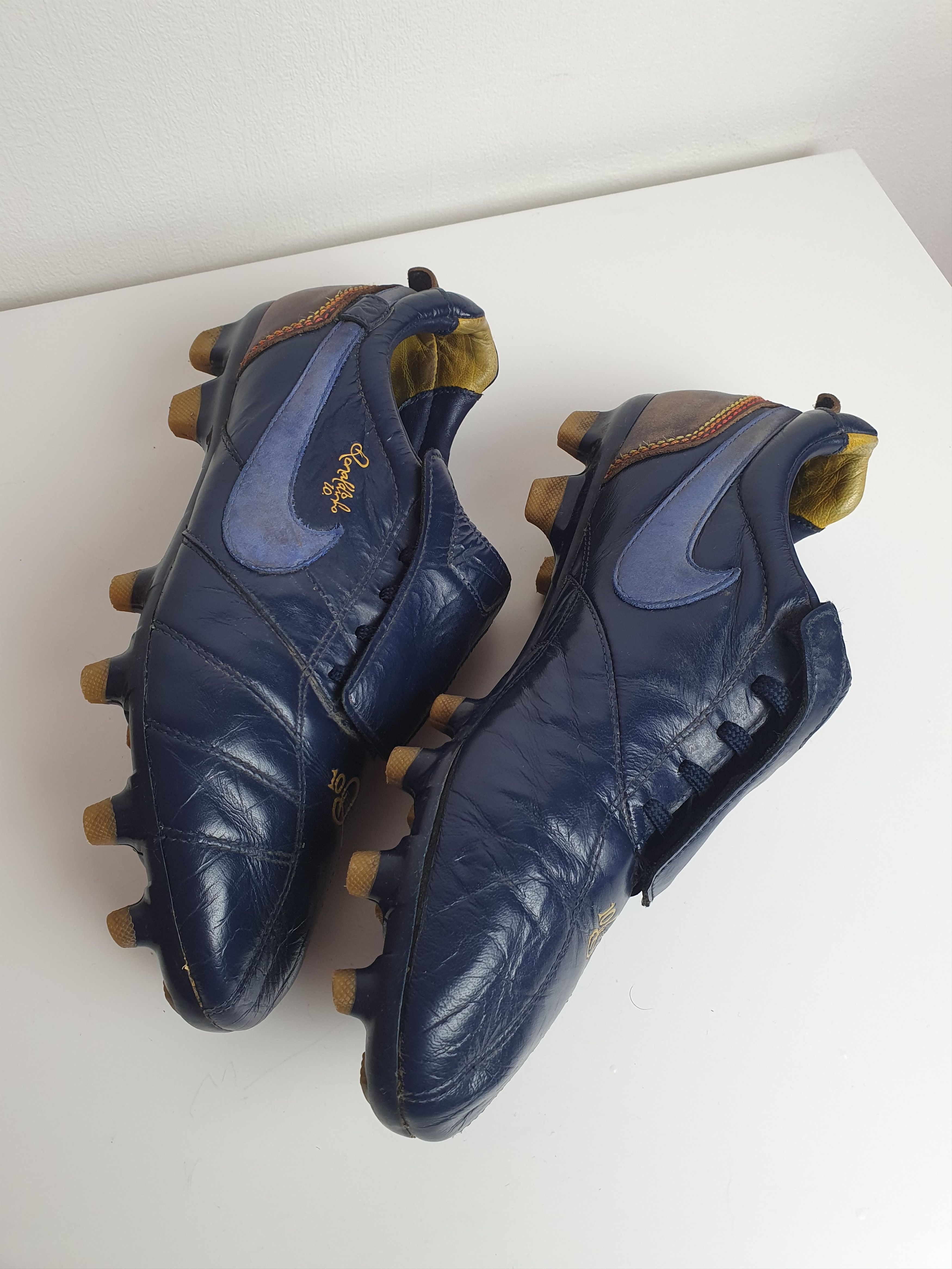 Nike Vintage Football Boots Nike Rare Tiempo Leather Ronaldinho Size US 8.5 / EU 41-42 - 13 Thumbnail