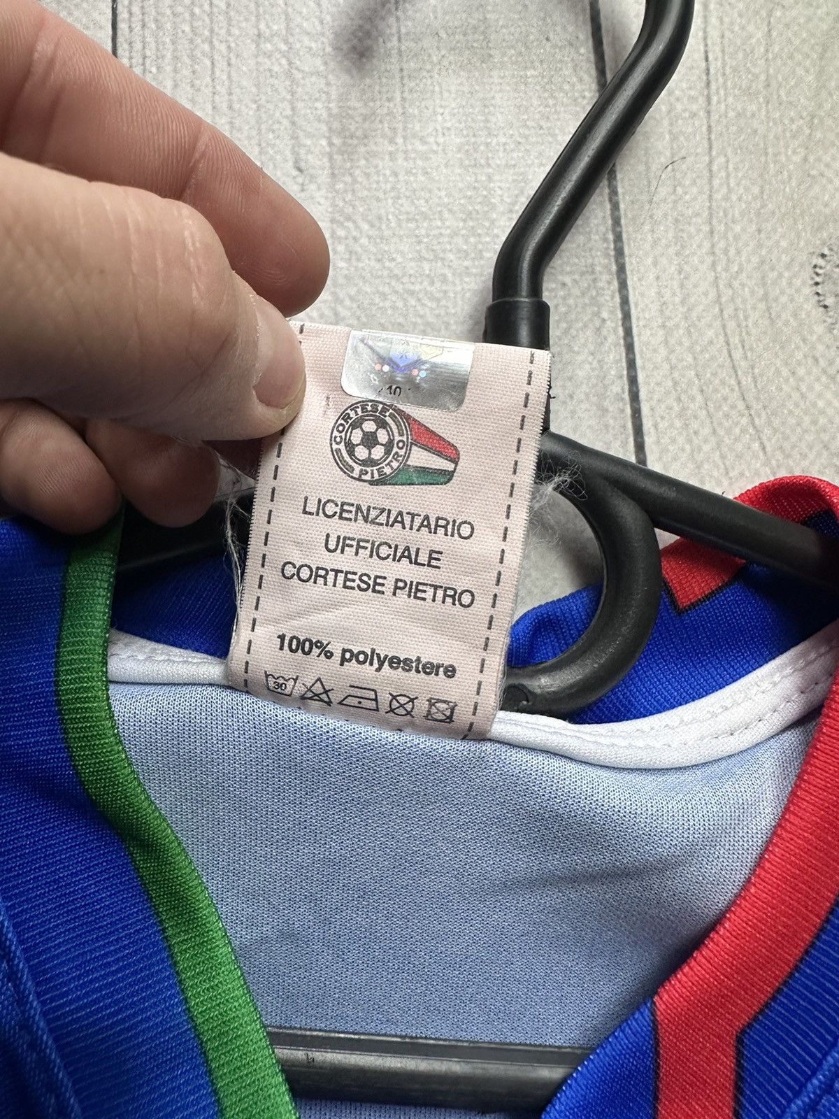 Vintage Vintage Italia soccer jersey 5 Cannavaro Italy size S Size US S / EU 44-46 / 1 - 7 Thumbnail