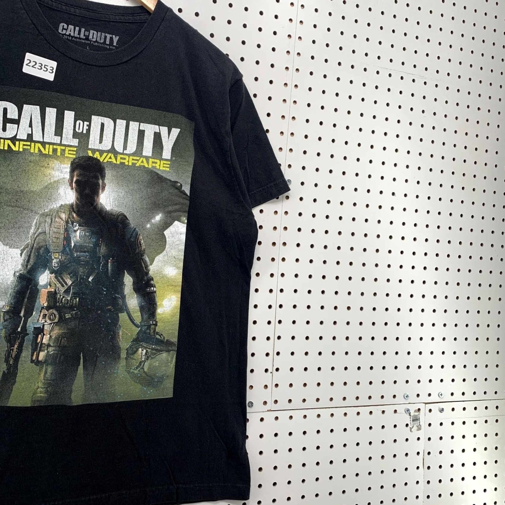 Vintage Call Of Duty Shirt Black Infinite Warfare Graphic Adult Large 21x29 Video Game T Size US L / EU 52-54 / 3 - 4 Thumbnail