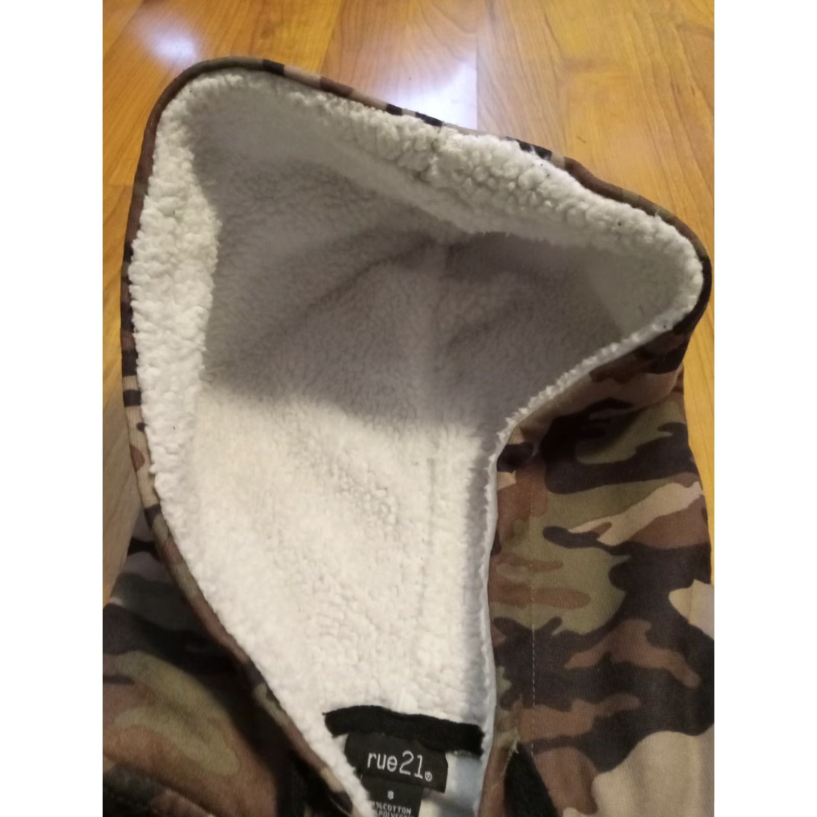 Vintage Rue 21 Camo Full Zip Hoodie Sherpa Lined Hood Sz. Small 36" Chest LIKEONEW Size S / US 4 / IT 40 - 4 Thumbnail