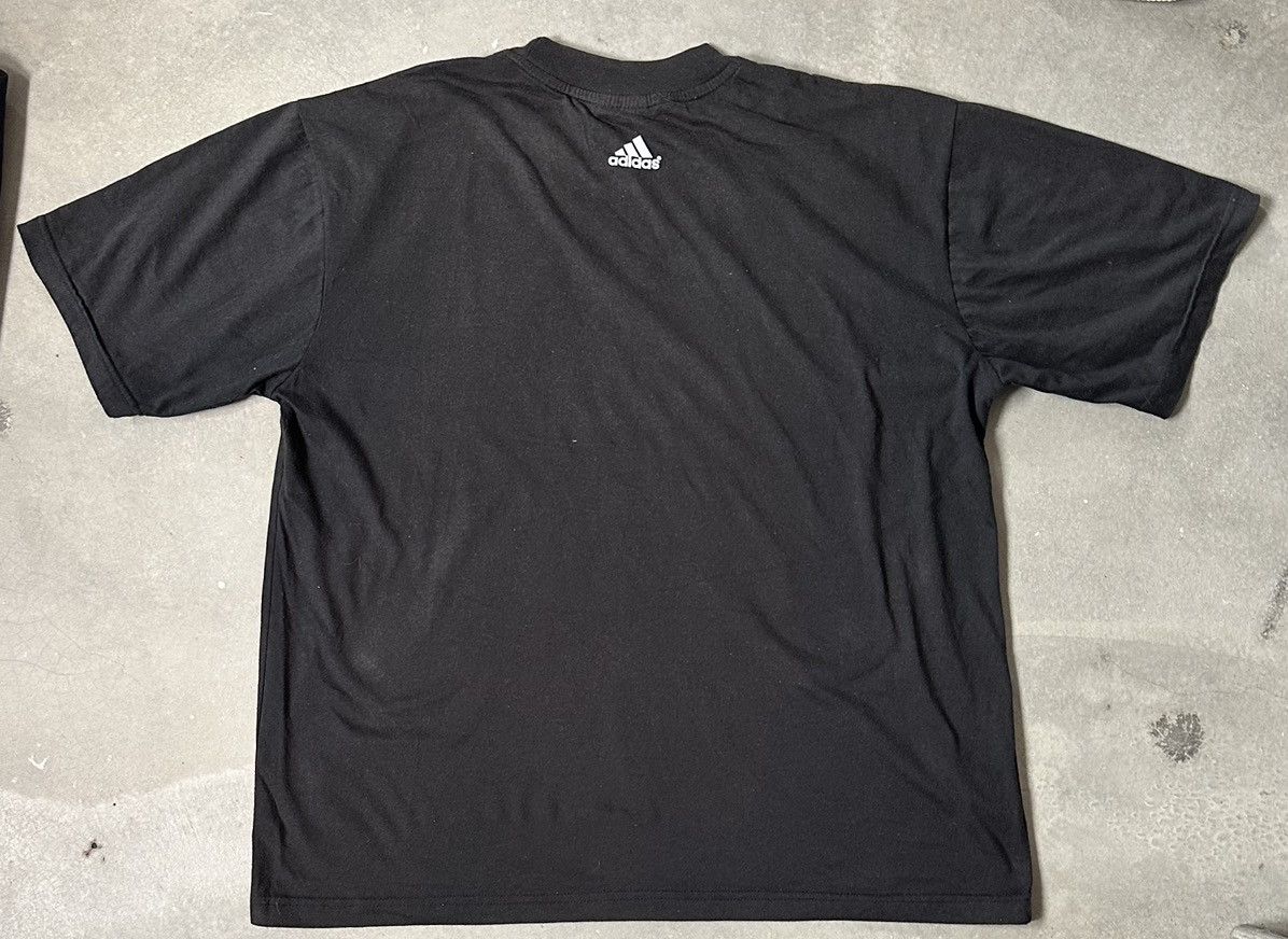 Adidas VINTAGE Y2K ADIDAS TEE Size US XL / EU 56 / 4 - 6 Thumbnail