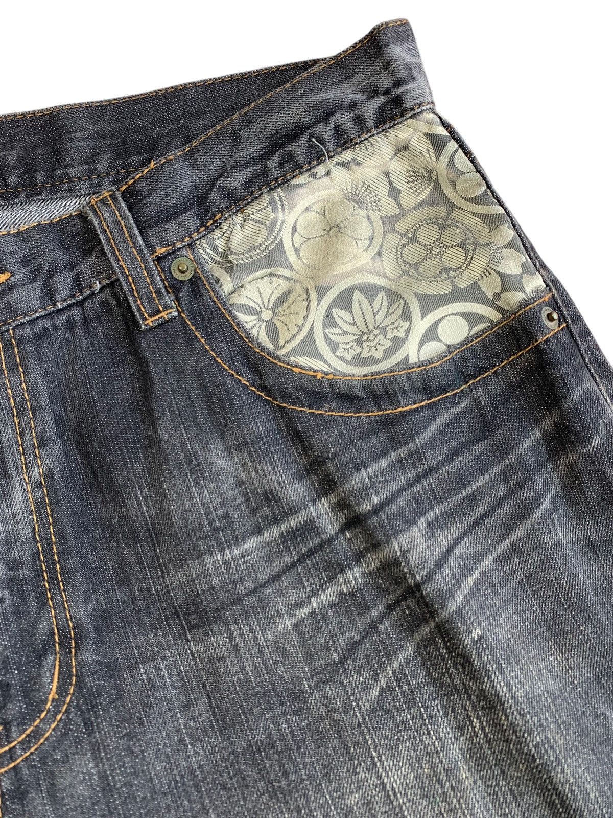 Japanese Brand Karakuri Tamashi Oni Embroidered Multipocket Denim Size US 34 / EU 50 - 6 Thumbnail