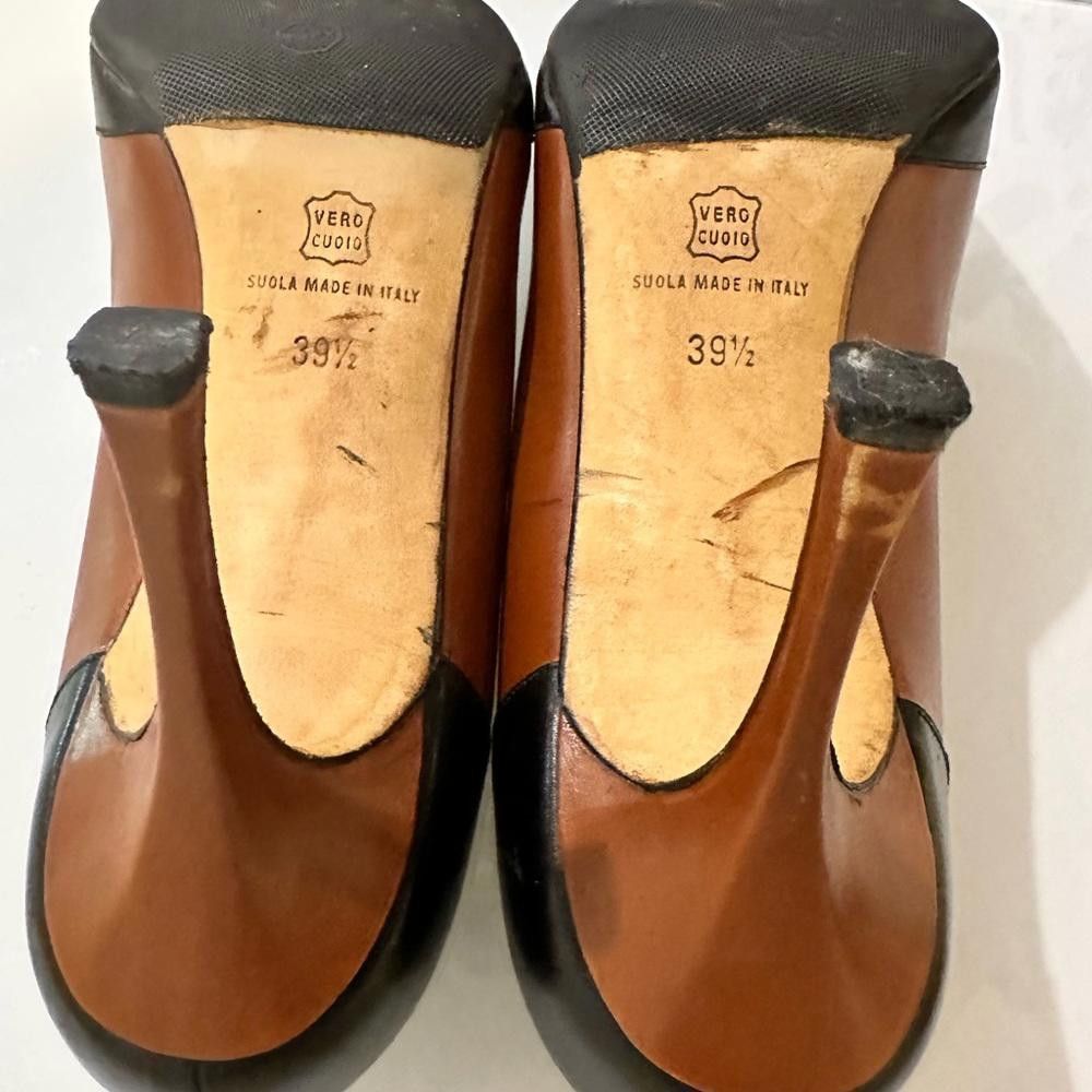 Manolo Blahnik Manolo Blahnik Black and Brown Leather Geometric Pumps 39.5 Size US 8.5 / IT 38.5 - 8 Thumbnail