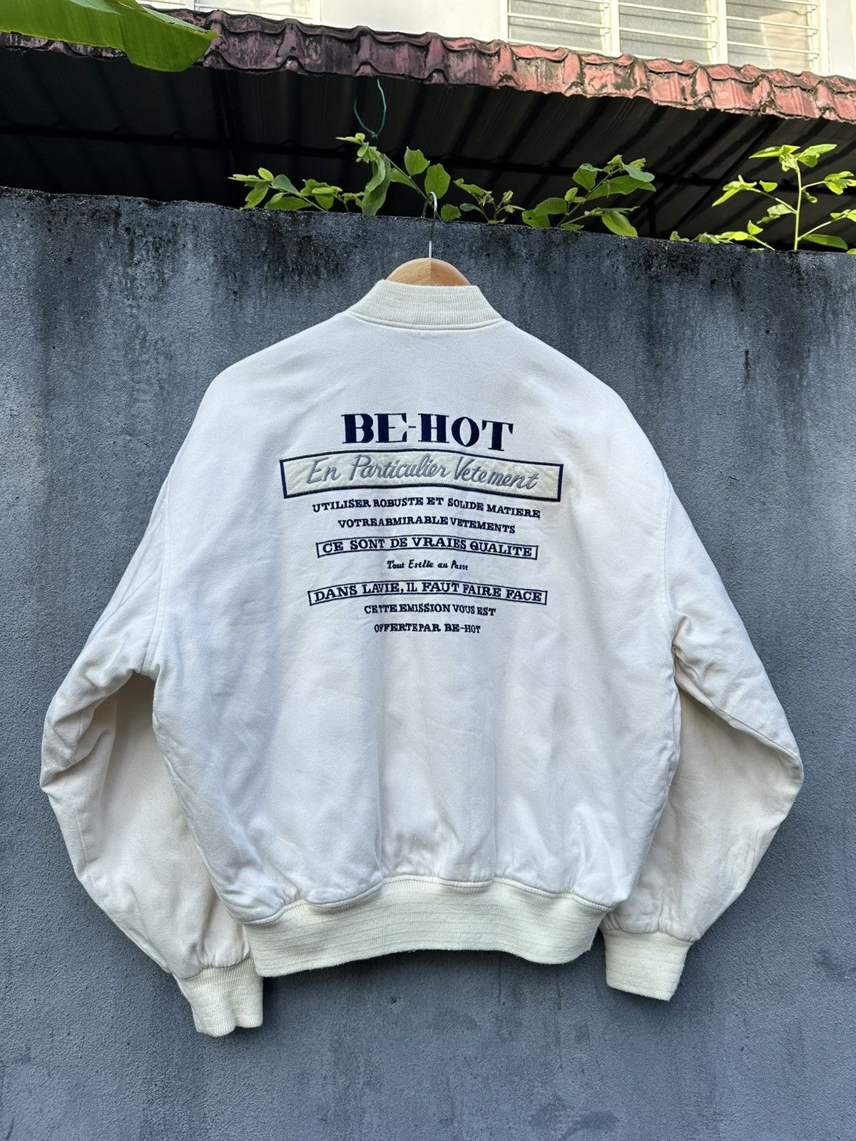Vintage 👹Vintage BeHot Embroidery Logo Bomber Jacket Size US M / EU 48-50 / 2 - 7 Thumbnail