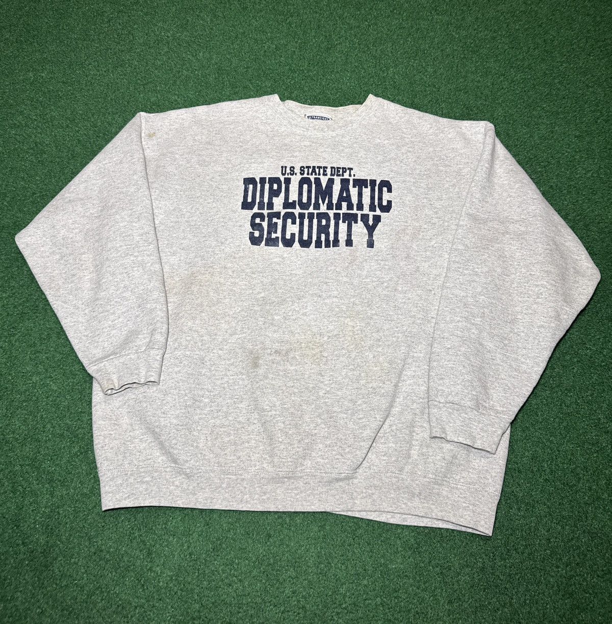 Vintage Vintage 90s US State Diplomatic Security Kirk XL Sweatshirt Size US XL / EU 56 / 4 - 1 Thumbnail