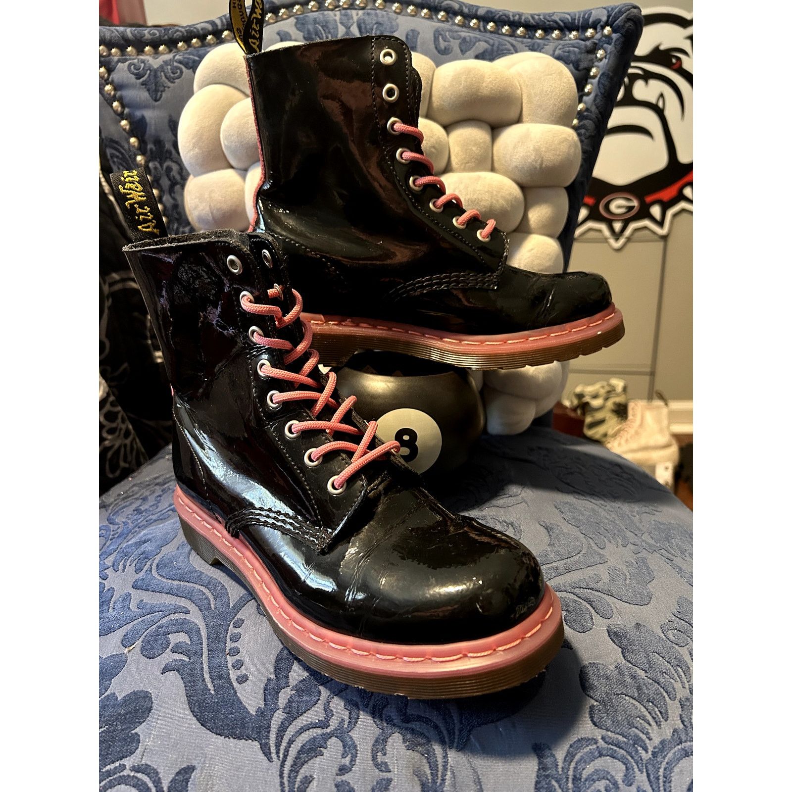 Dr. Martens Dr Martens Pascal Black Patent with Pink Soles size 8/EU 39 Size US 8 / IT 38 - 1 Thumbnail