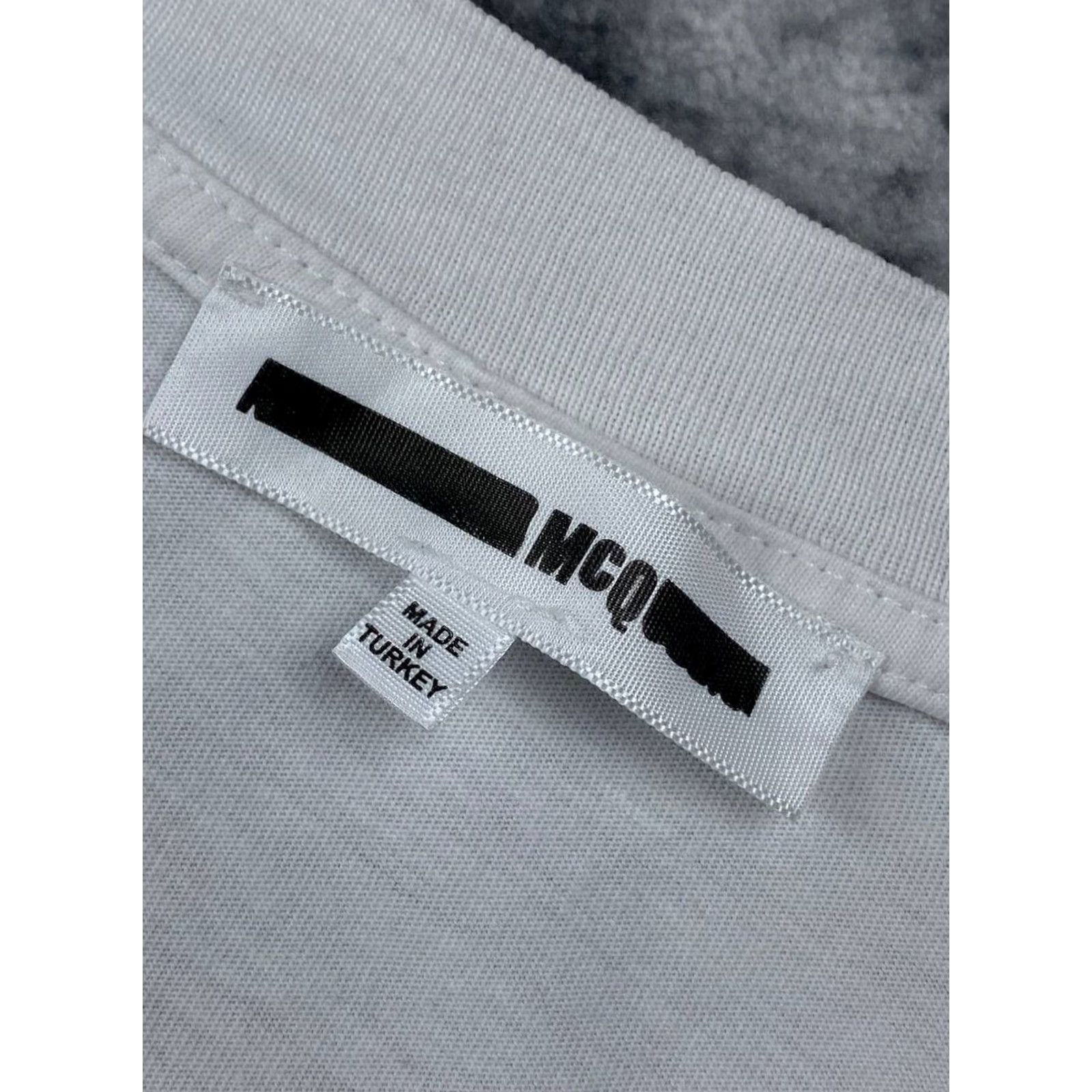 Alexander McQueen Alexander McQueen Big Logo McQ Repeat T-Shirt Men Size M White Size US M / EU 48-50 / 2 - 7 Thumbnail