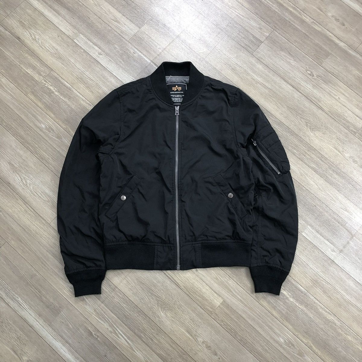 Alpha Industries Vintage Alpha Industries Military Black Bomber Jacket Size US S / EU 44-46 / 1 - 1 Thumbnail