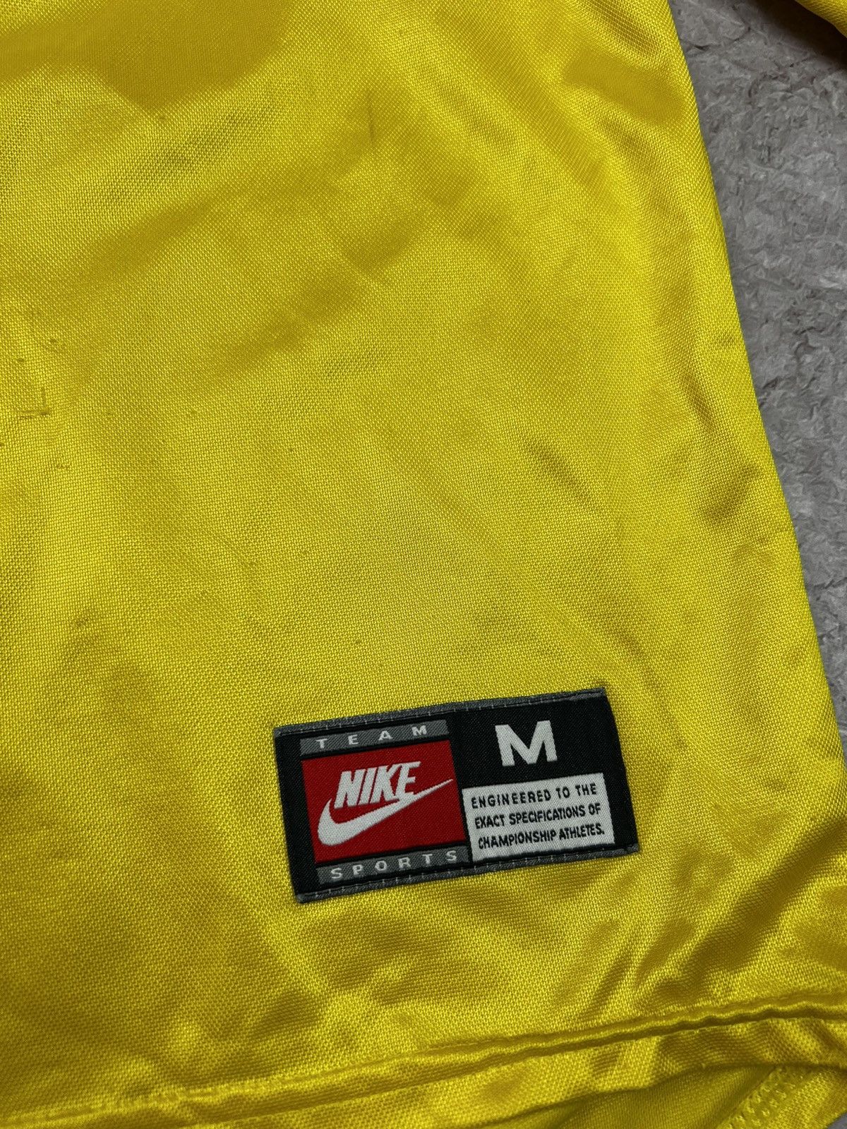 Nike Rangers Goalkeeper football shirt 1997 Soccer Nike Jersey Size US M / EU 48-50 / 2 - 21 Thumbnail